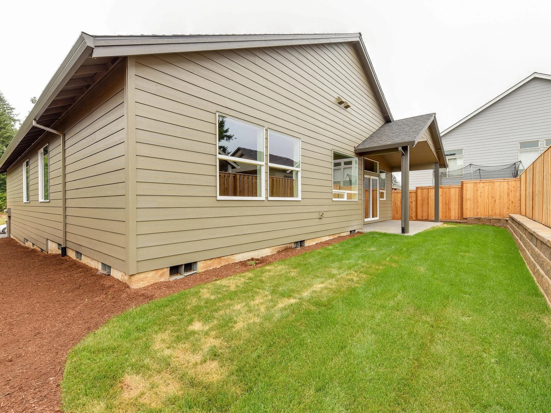 1099 SE Regan Hill Loop-044-032-1099 SE Regan Hill Loop-MLS_Size.jpg