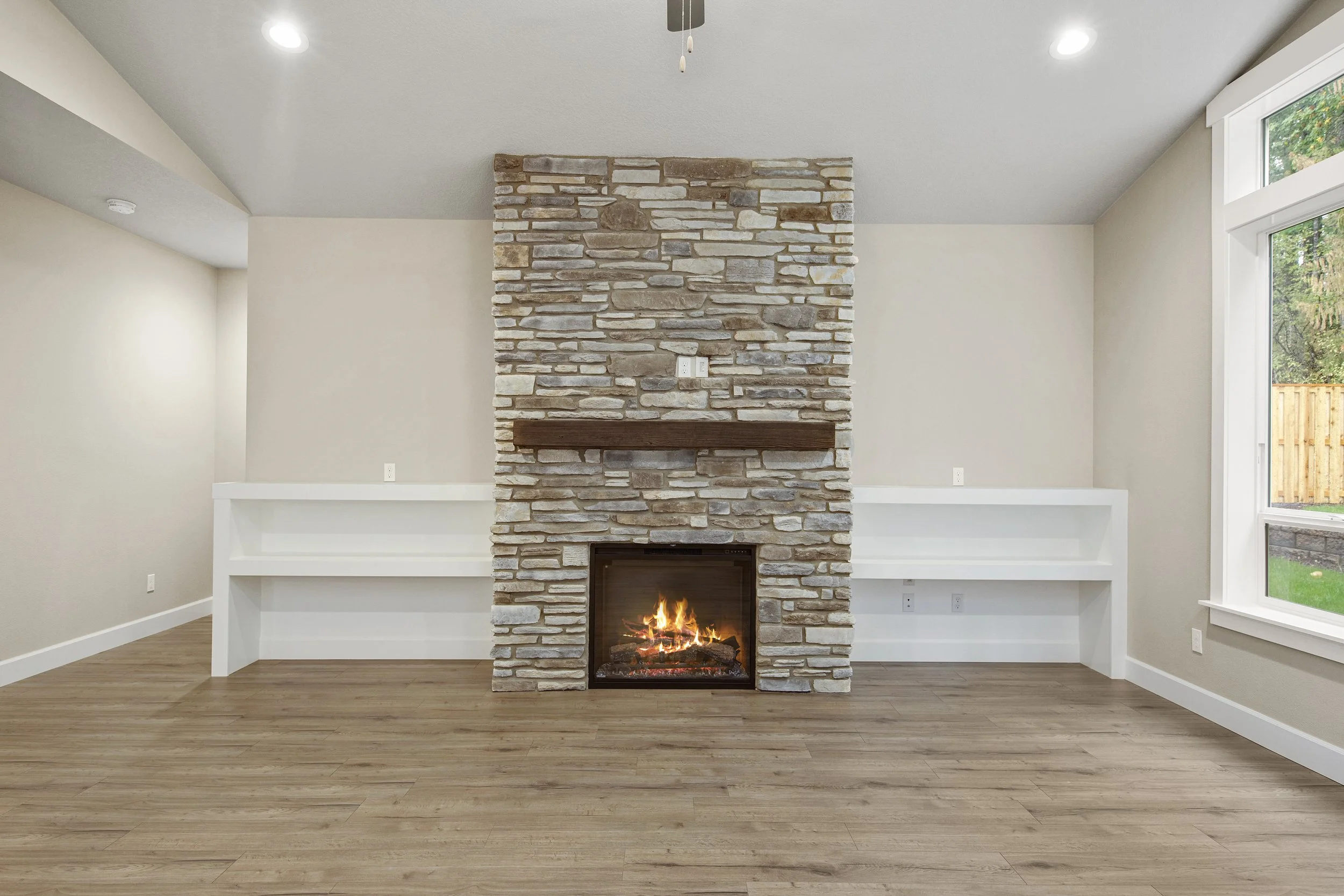 Cascadia Ridge 1212-1228-52.jpg