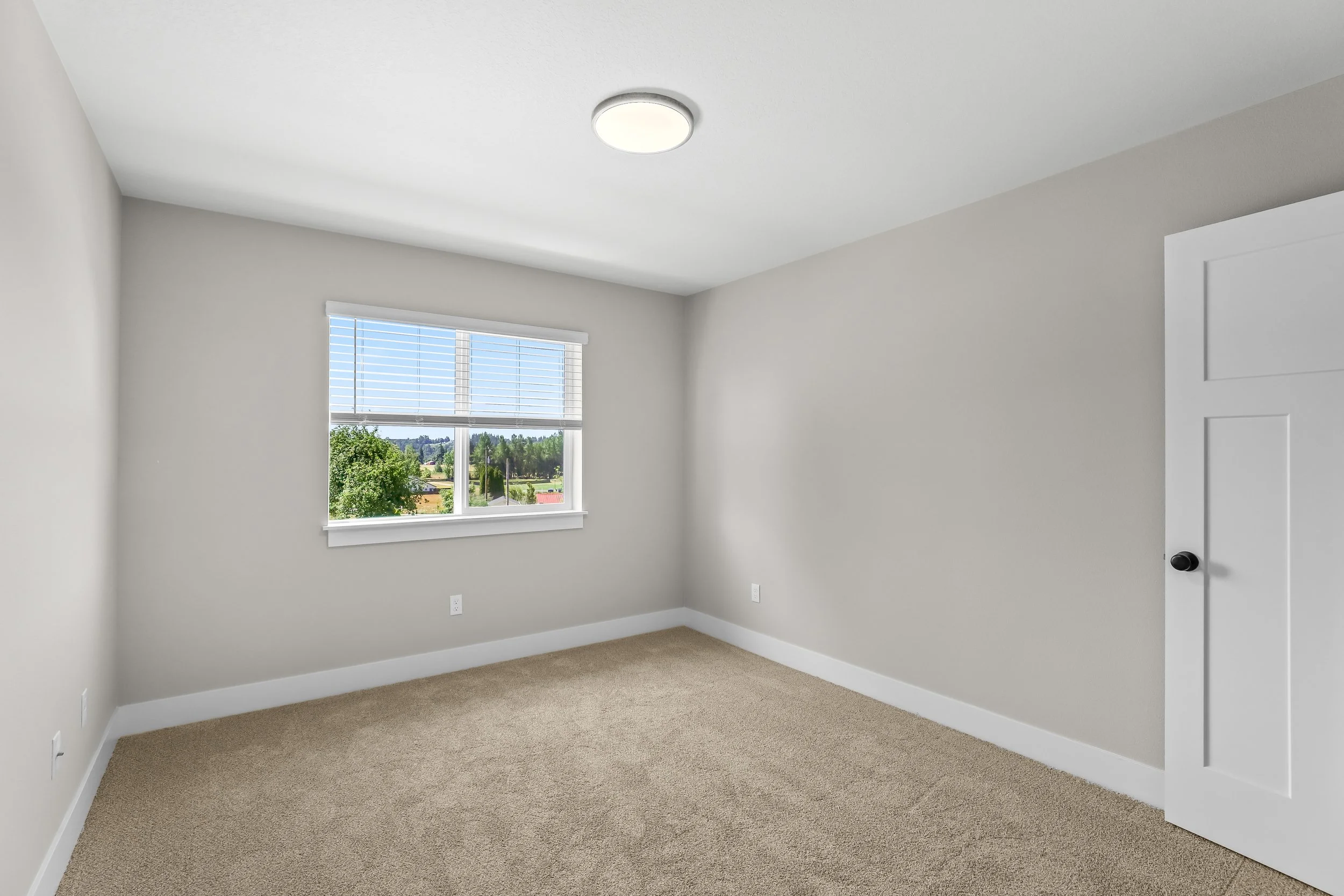 2217 Juniper Circle-58.jpg