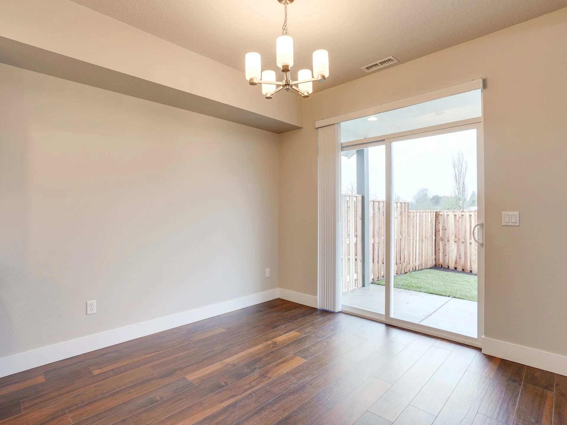 1530 NW 29th Pl - MLS-20.jpg
