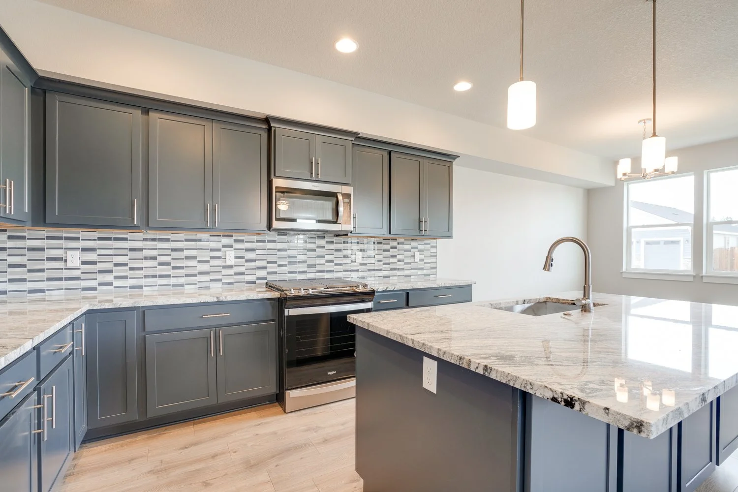 2928 NW 16th St - WEB-9.jpg