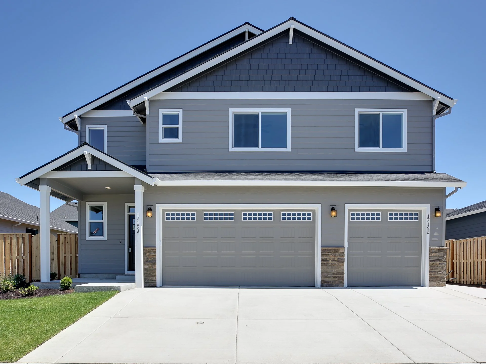 1719 NW 27th Ave - MLS-1.jpg
