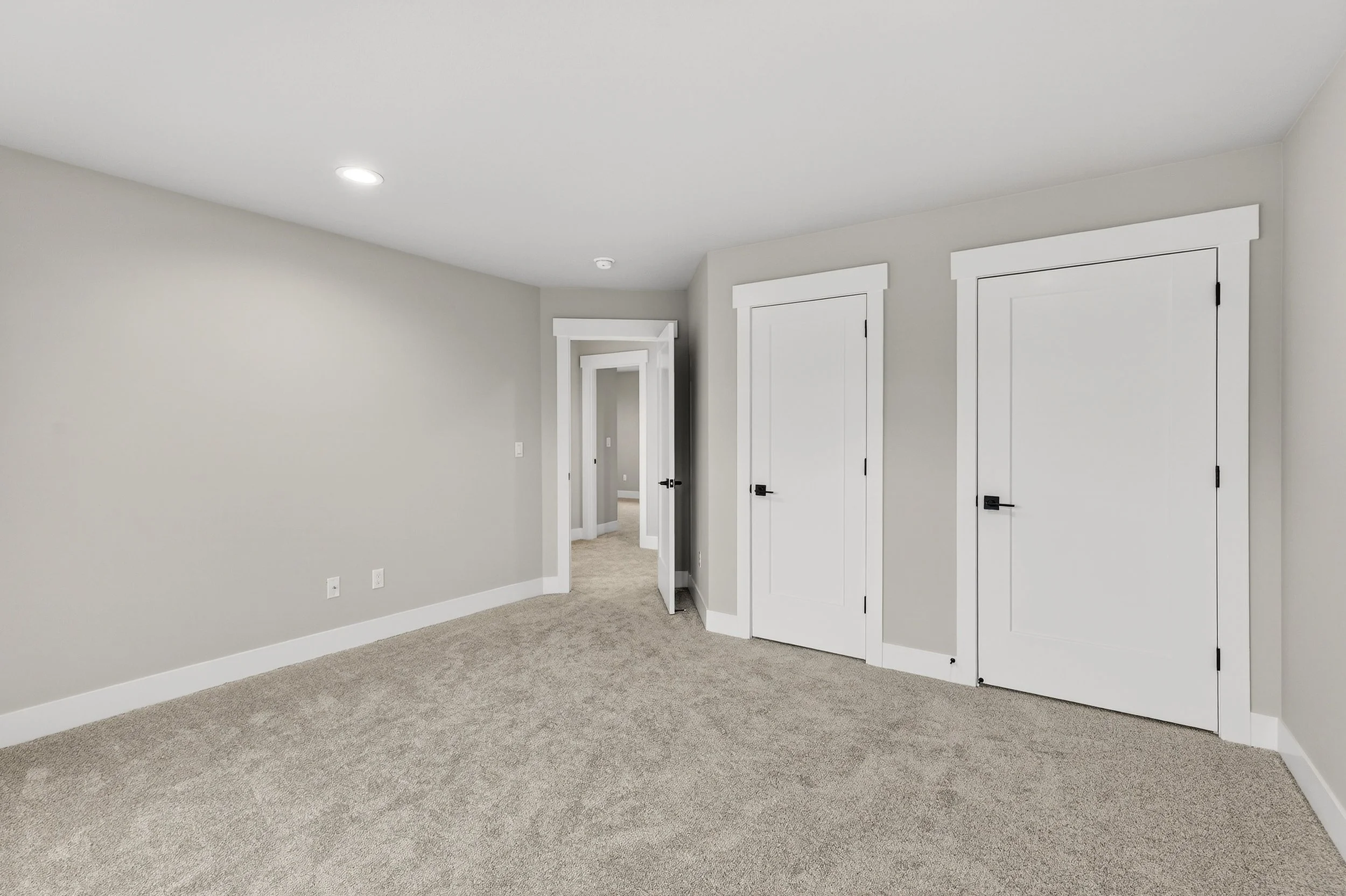 18865 Crooked River St-42.jpg