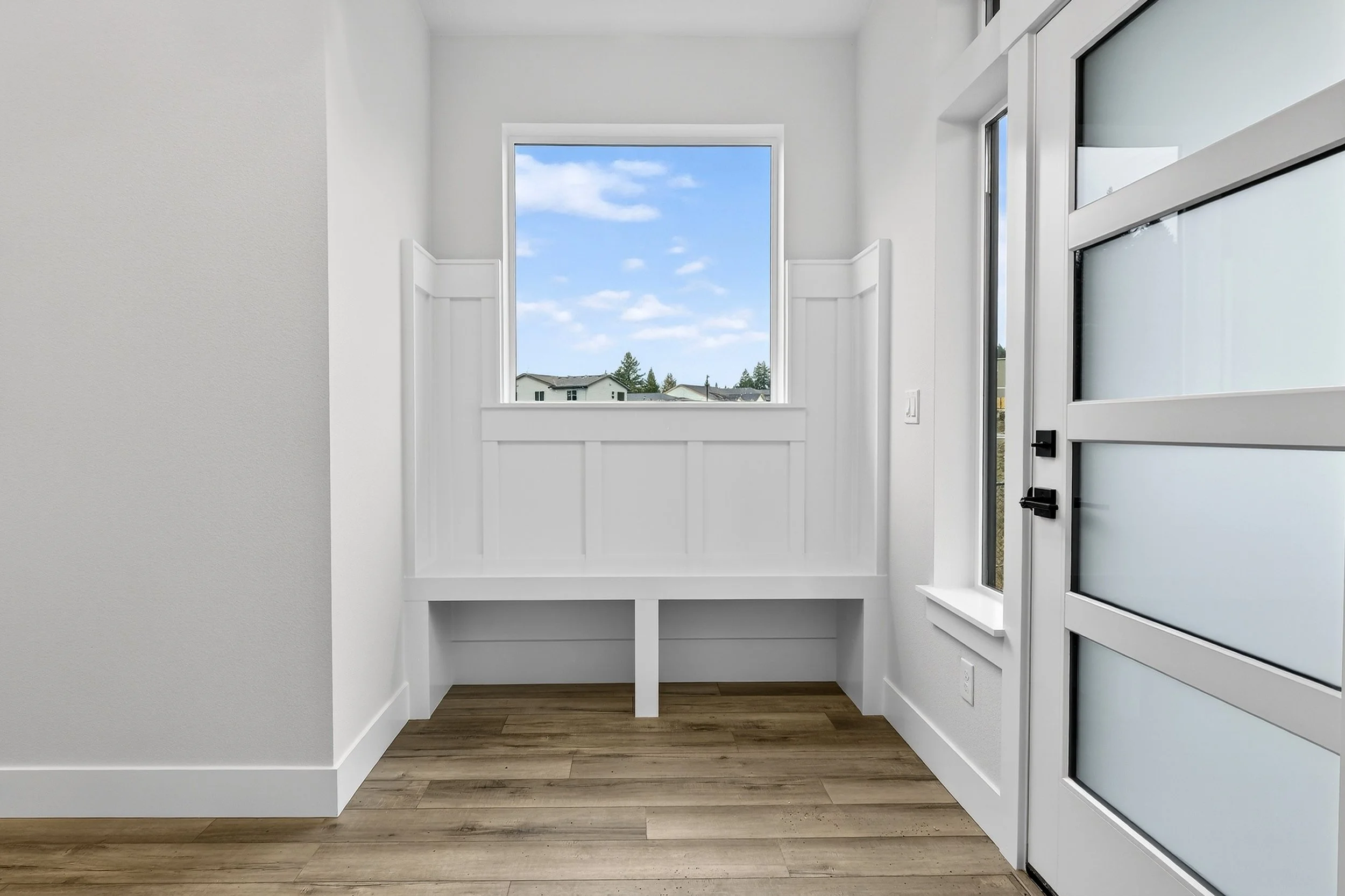 18815 Crooked River St-7.jpg