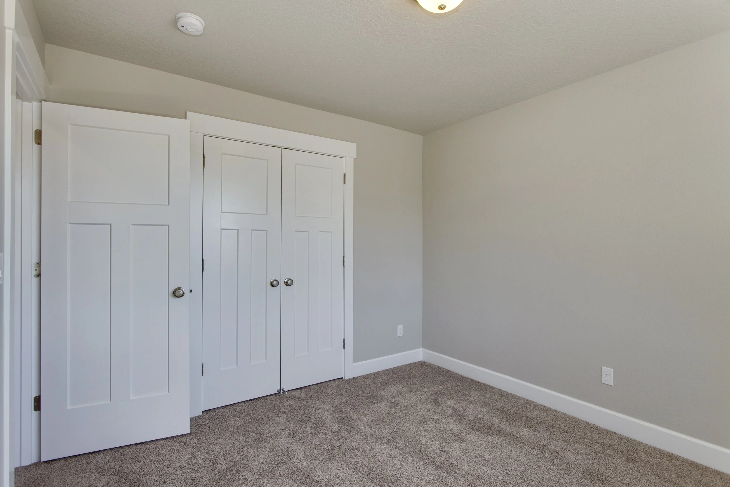 rkd - ja - 690 se 1st - 0097-rkd - ja - 690 se 1st - 0102.jpg