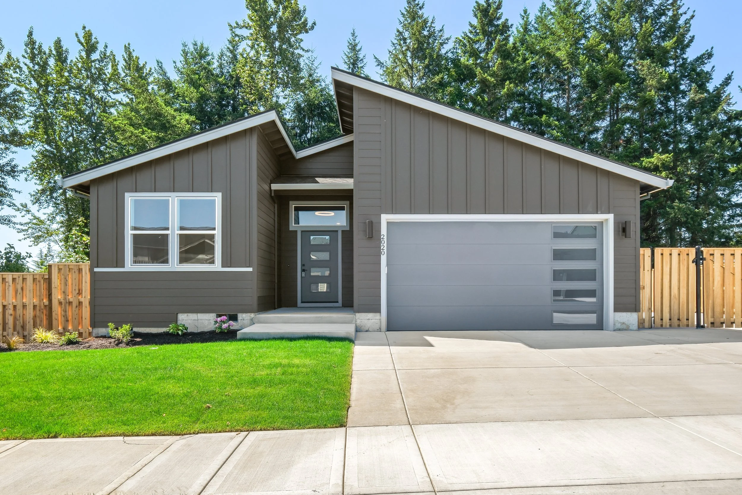 2020 E Badger Way-1.JPG