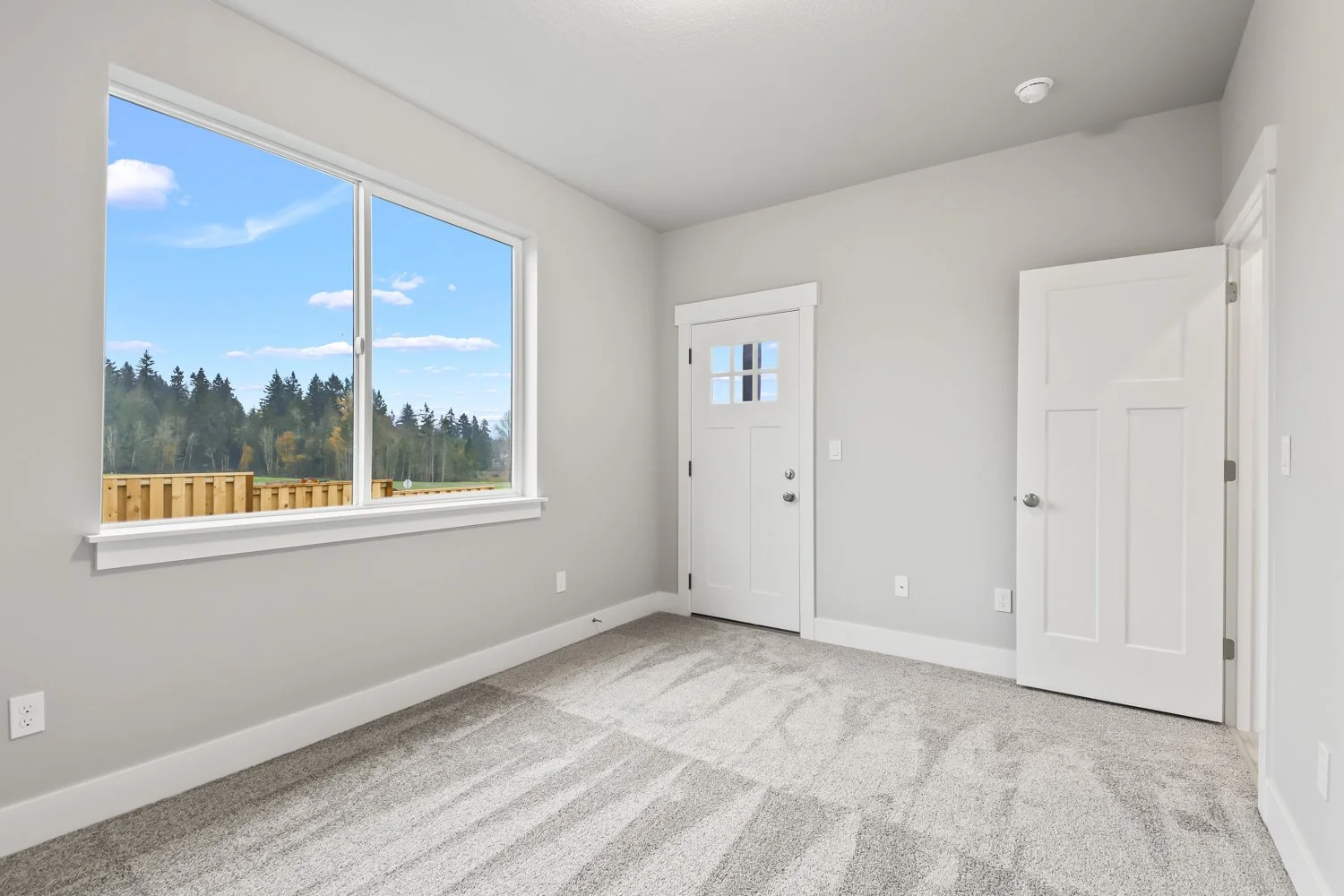 748 NE Pinebreak Dr - WEB-60.JPG