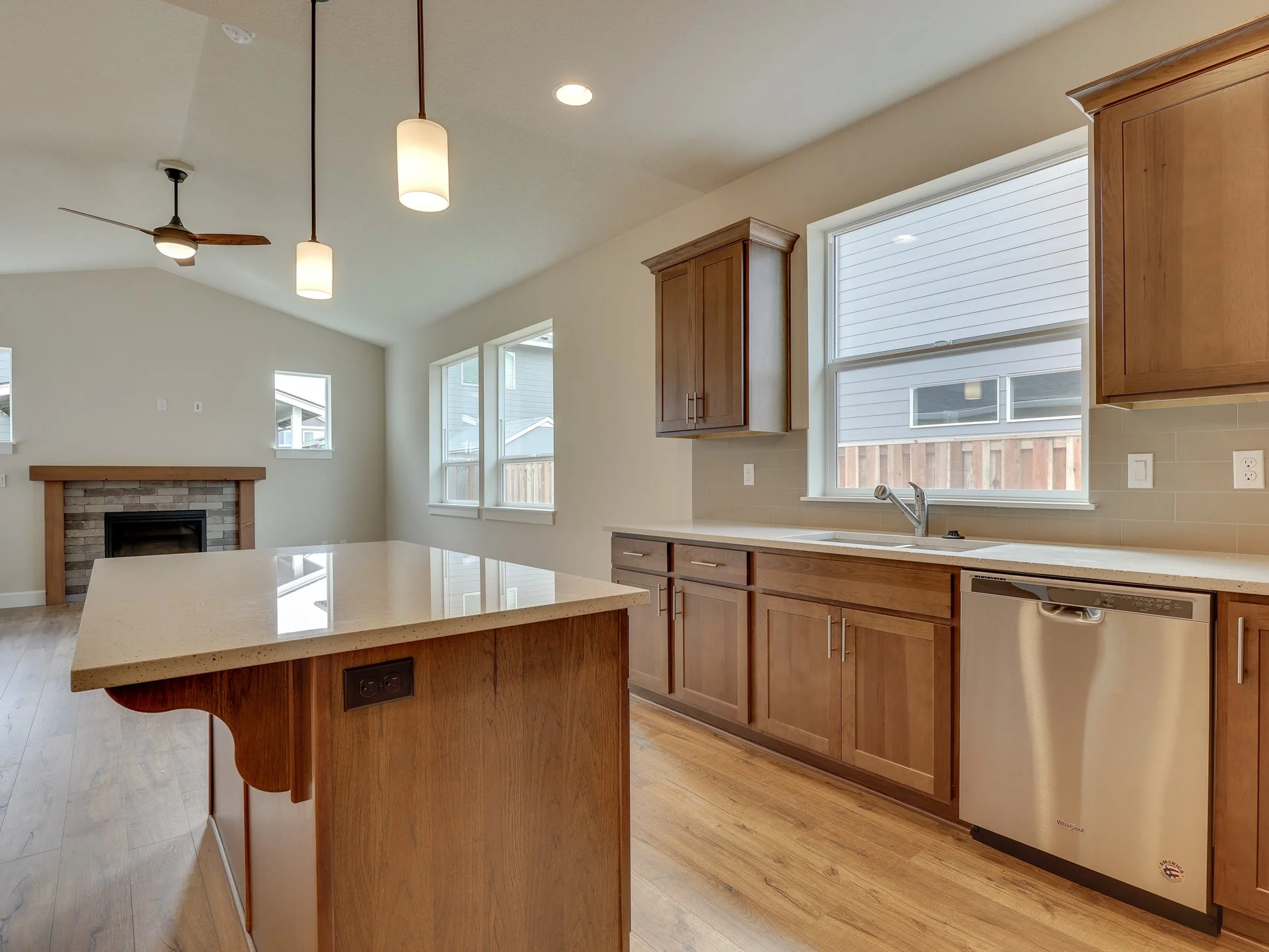 1723 NW 27th Ave - MLS-19.jpg