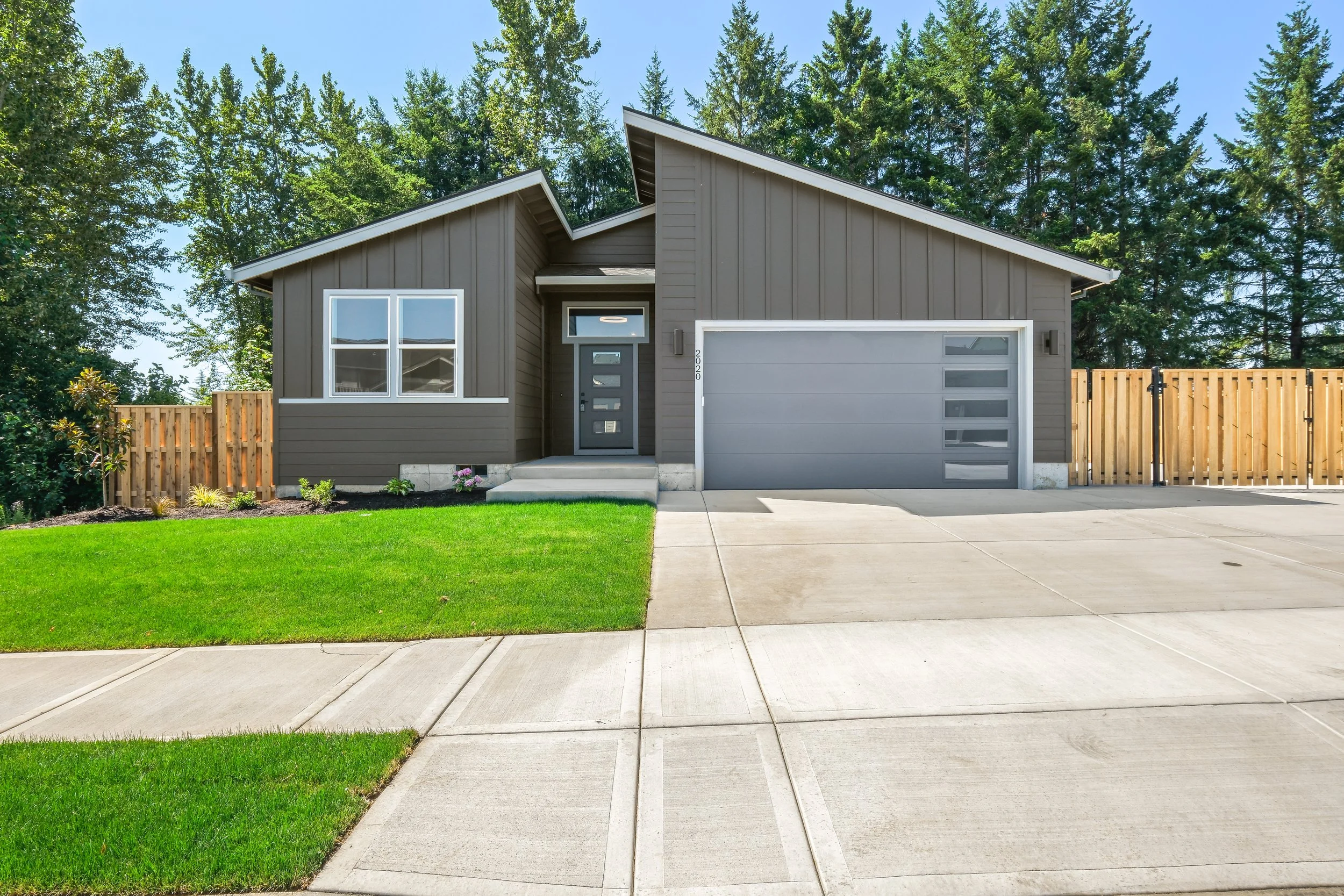 2020 E Badger Way-4.JPG