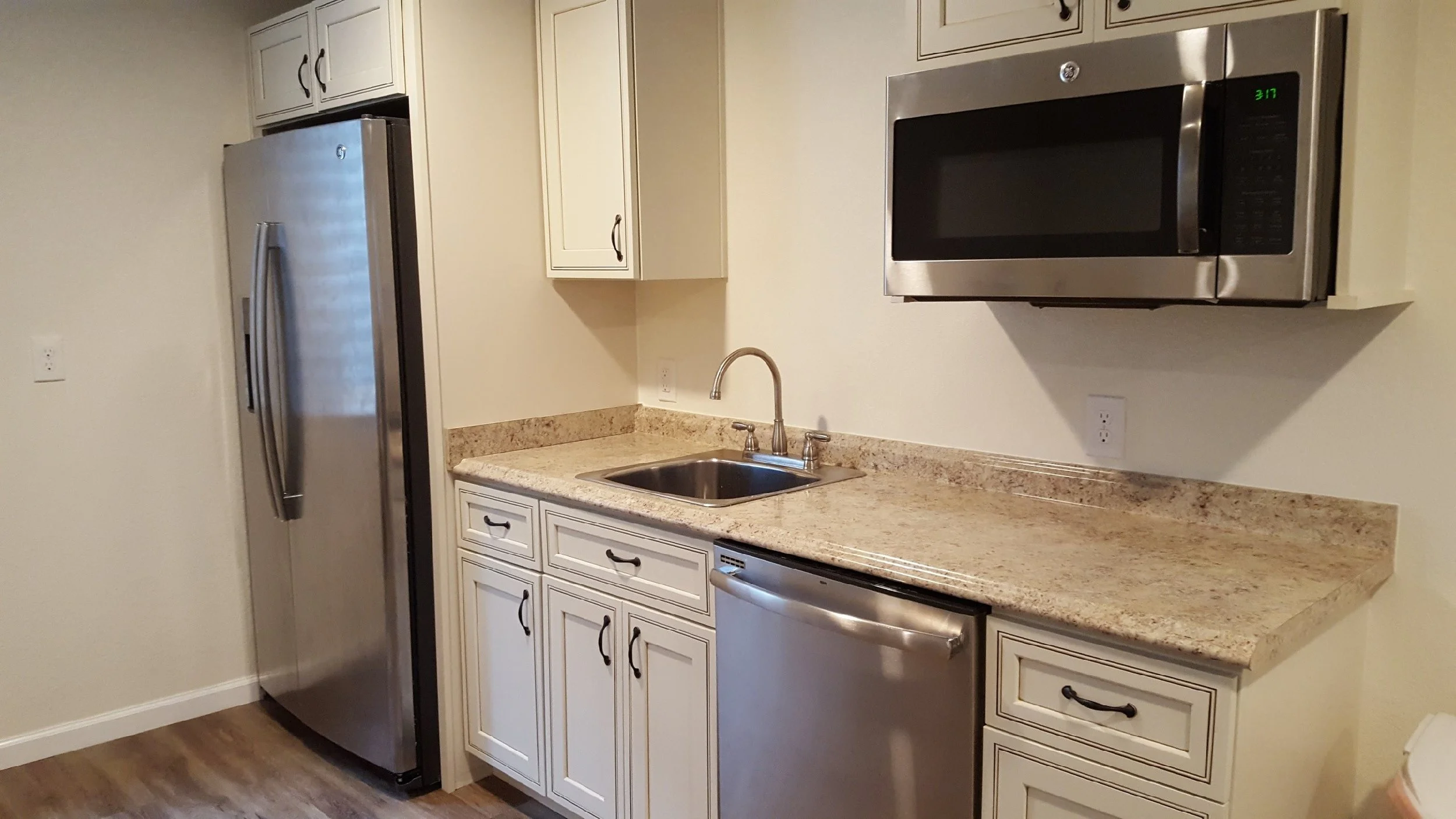 Interior Kitchen.jpeg