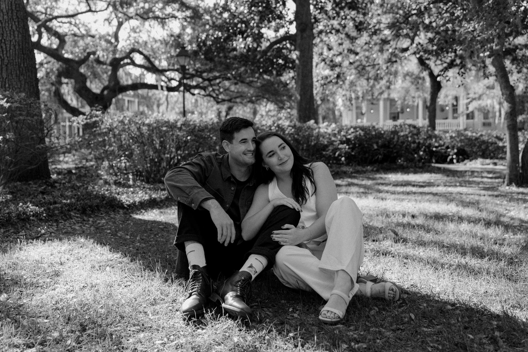 Downtown-Savannah-Georgia-Engagement-Session-Steph-Powell-Creative-11.jpg