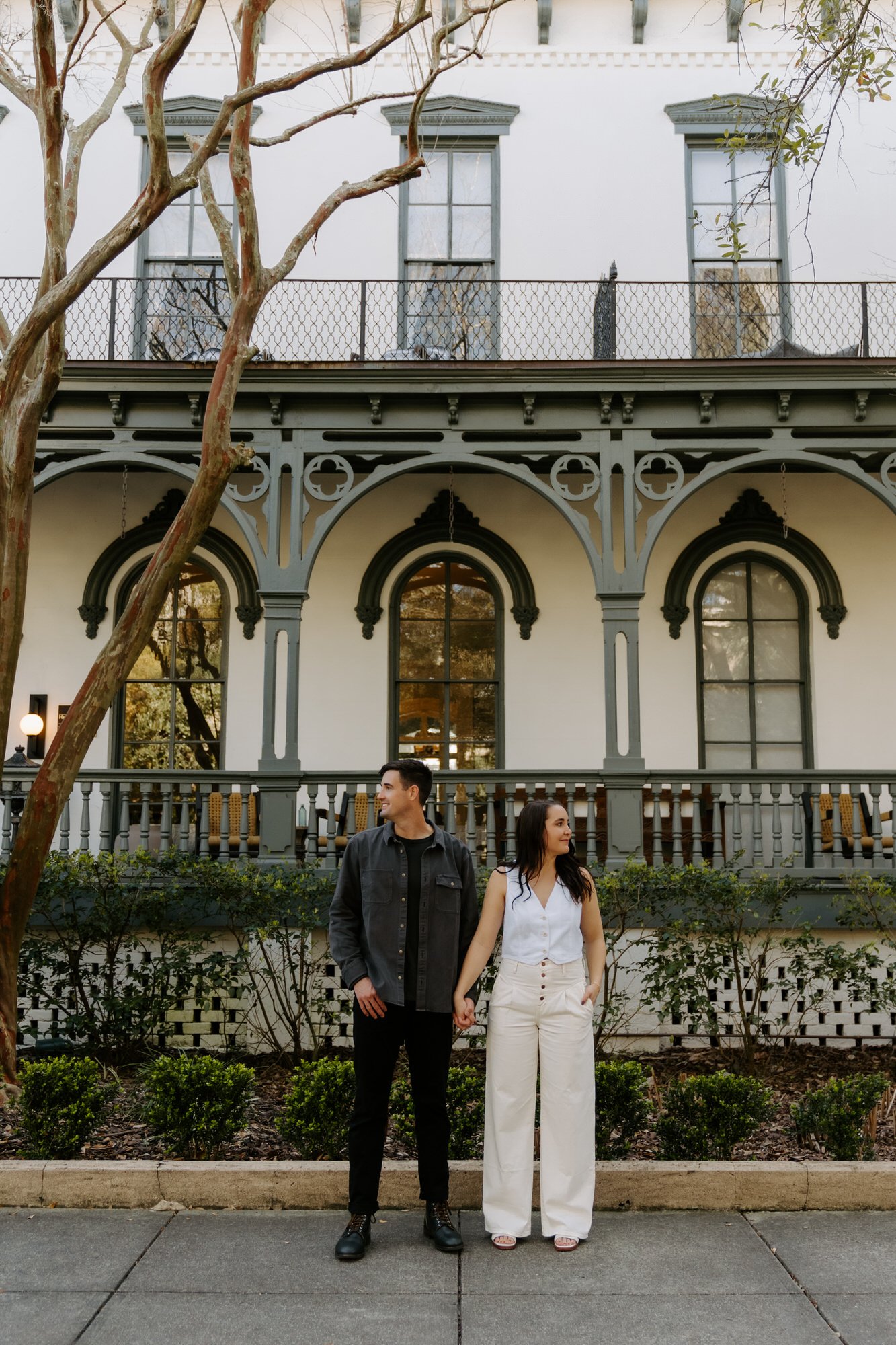 Downtown-Savannah-Georgia-Engagement-Session-Steph-Powell-Creative-18.jpg