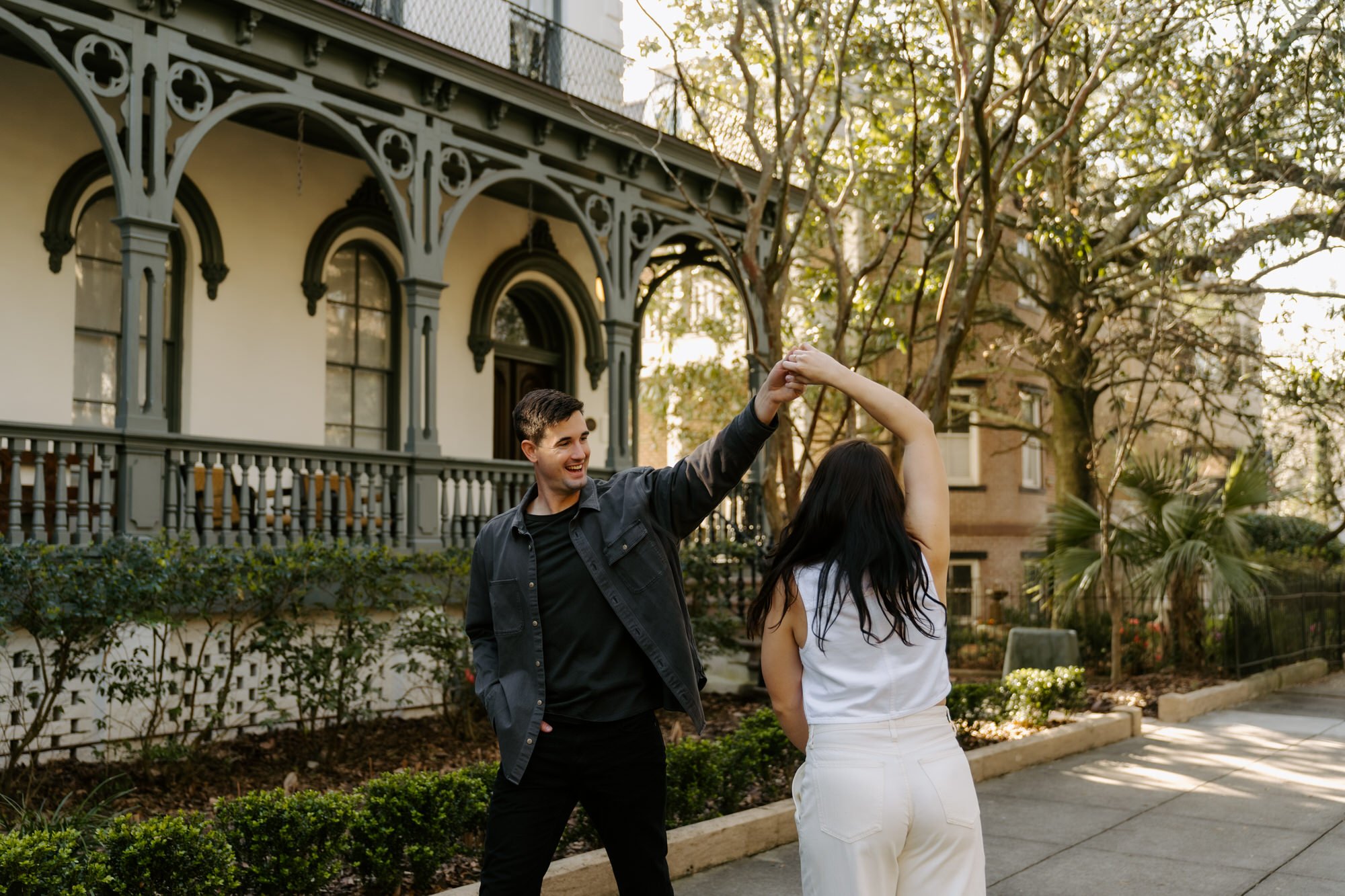 Downtown-Savannah-Georgia-Engagement-Session-Steph-Powell-Creative-21.jpg