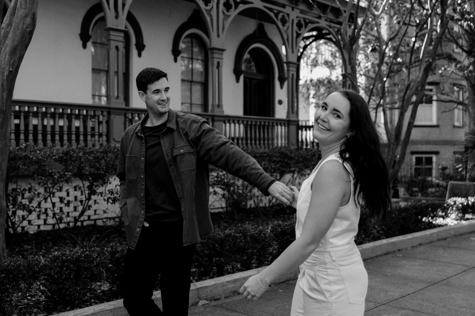 Downtown-Savannah-Georgia-Engagement-Session-Steph-Powell-Creative-22.jpg
