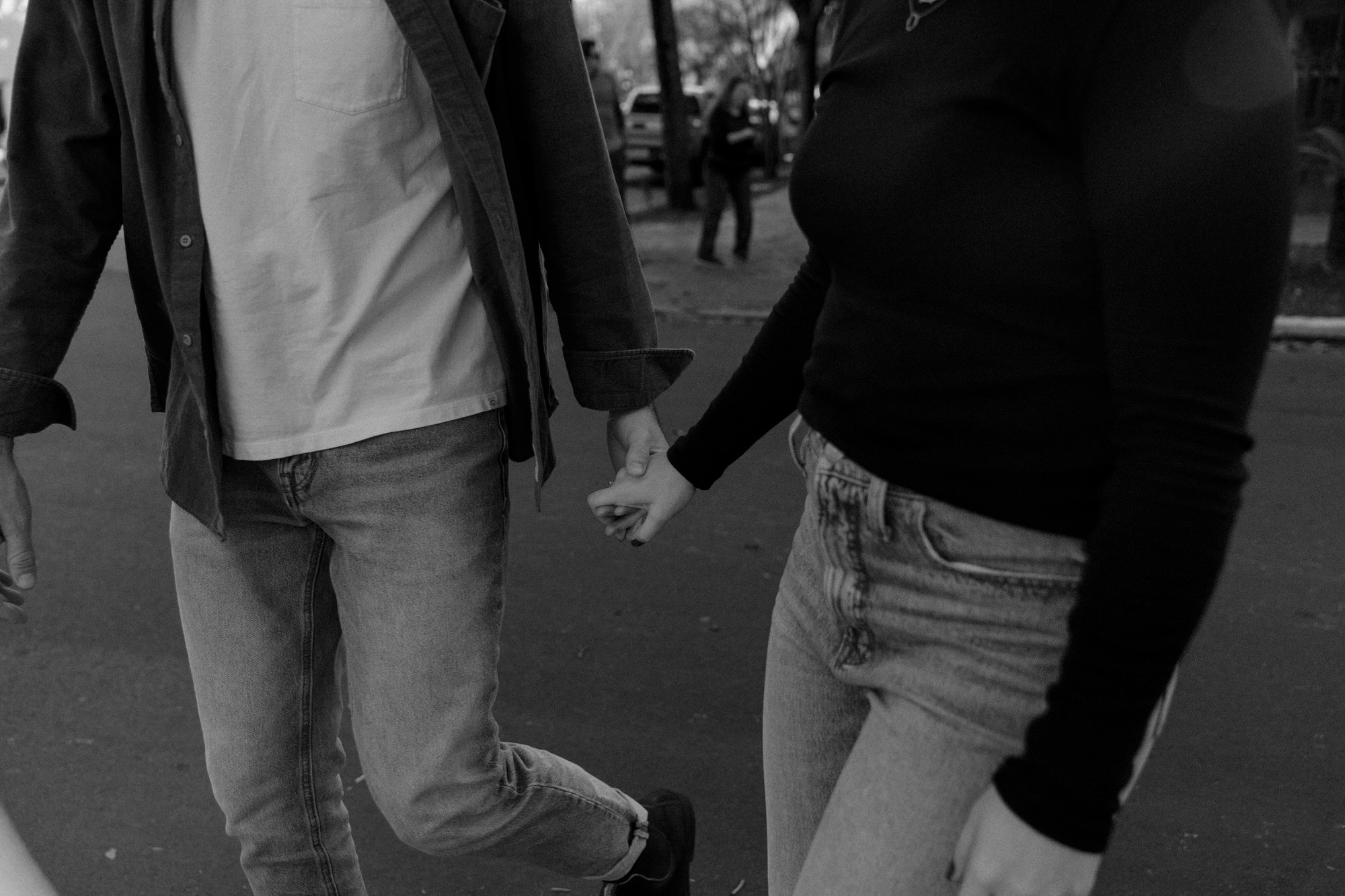 Downtown-Savannah-Georgia-Engagement-Session-Steph-Powell-Creative-47.jpg