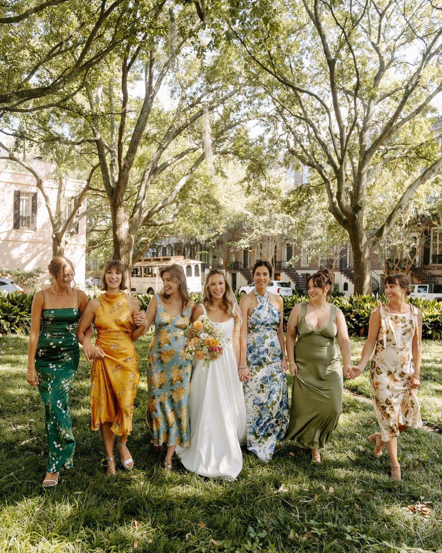 Are we loving the mismatched bridesmaid&rsquo;s dress theme or are we loving the mismatched bridesmaid&rsquo;s dress theme? Asking for a friend.

I love that over the years couples have gotten more and more comfortable putting their own spin on weddi