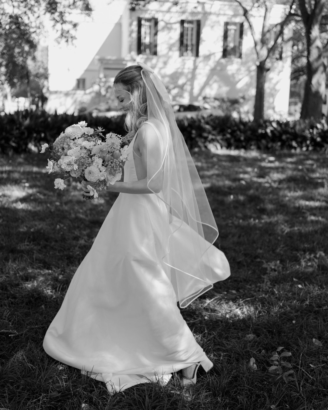 Bridal moments in Savannah 🕊️ 💐

Photography: @stephpowellcreative
Venue: @sohosouth
Planner: @lm.eventcoordination
Hair &amp; Makeup: @enchantedsalonsav
Dress: @jennyyoonyc
Florist: @graceandthornsav
Dessert: @leopoldsicecream
DJ: @allaboutyouente