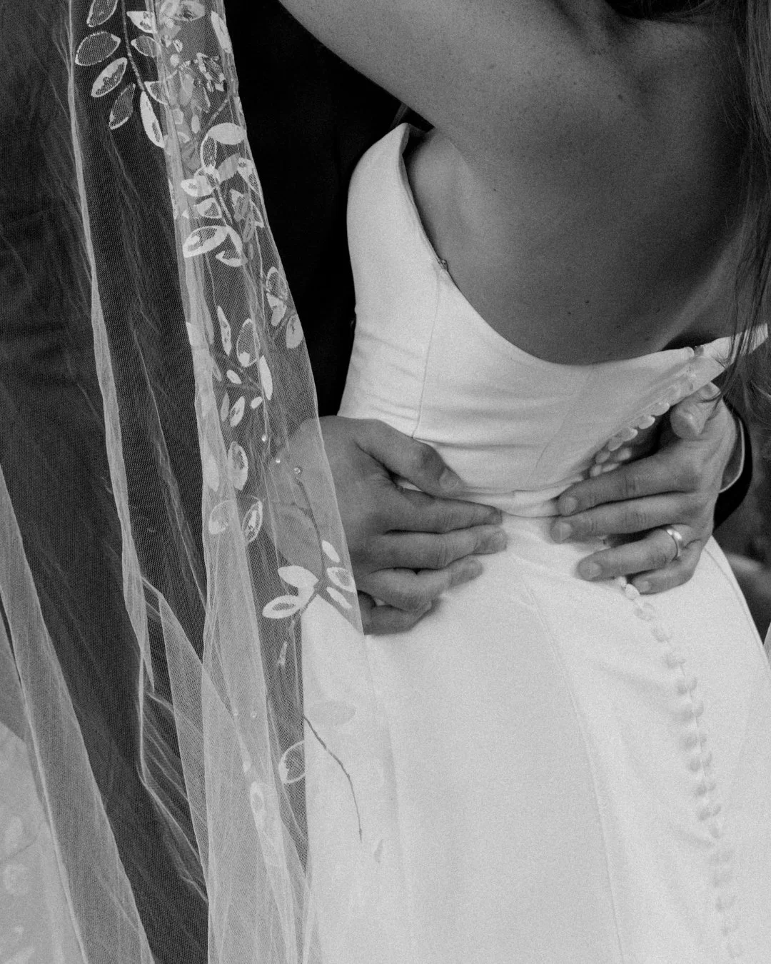 Sending off this gallery is the perfect excuse to share just some of my faves from this day with The Fairs &mdash; shot on digital + 35mm film 🎞️

Photography: @stephpowellcreative
Planner: @alexandramadisonweddings
Venue: @ivyhall_rmc_eventscaterin