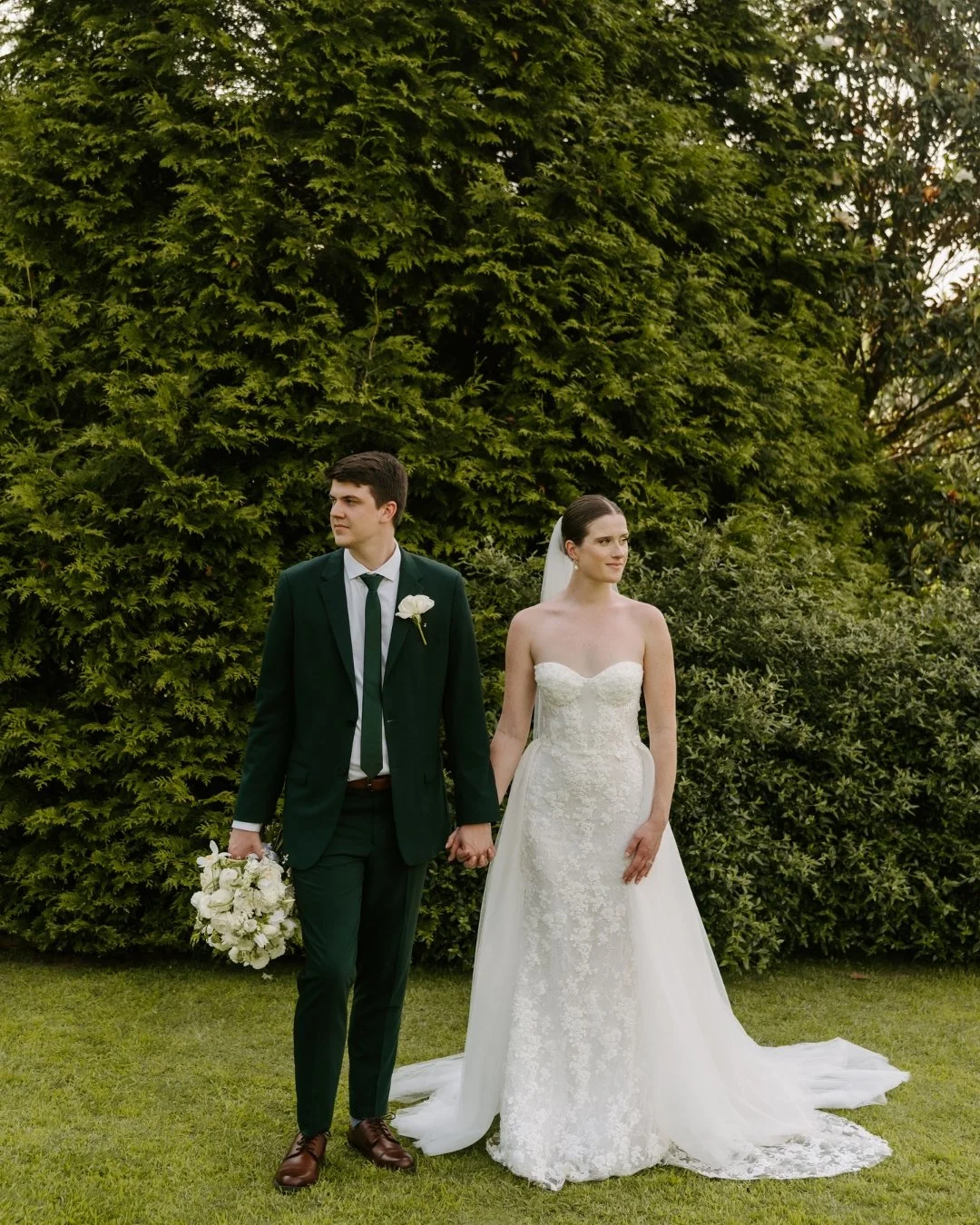 Want to know the key to getting amazing couples photos on your wedding day? TIME.

The best way to create these special moments with your partner is to ensure there is breathing room in your wedding day to have intentional time with just you two. Tim