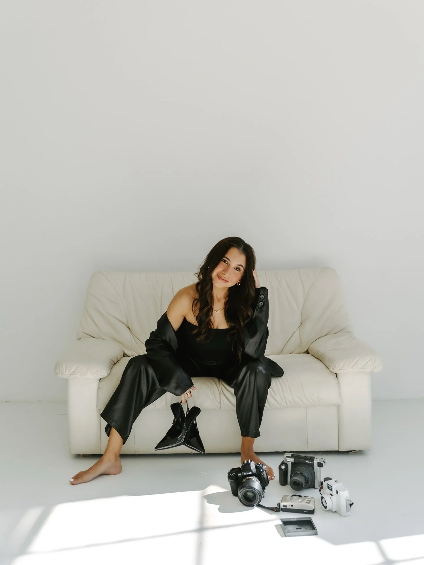 Feeling extra grateful these days as we step into our 2026 wedding season!

For the new friends here, welcome to the party! I&rsquo;m Steph, the gal behind one of the many, many cameras you&rsquo;ll see me reach for on wedding day. My style blends my