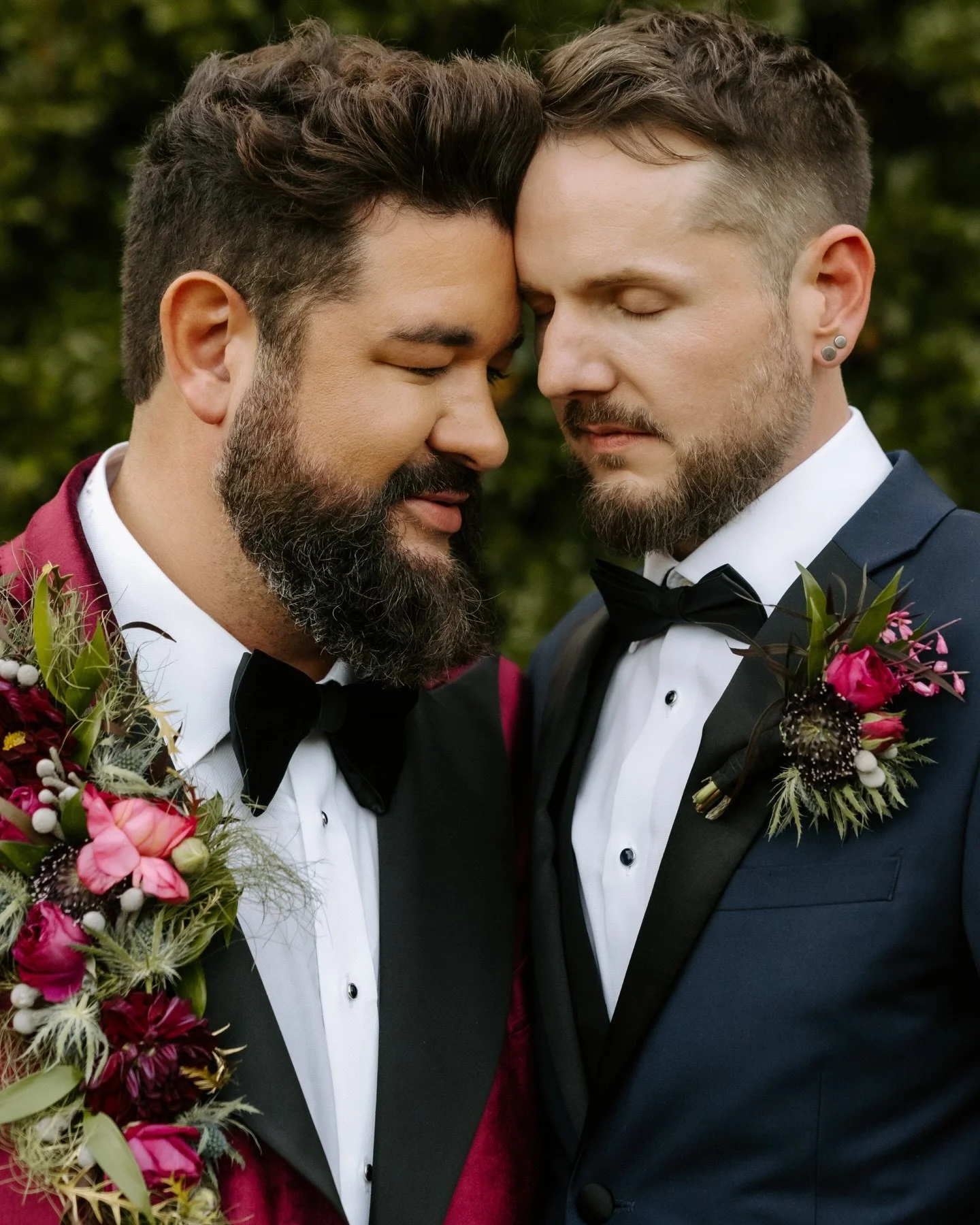 And around here, it&rsquo;s always love is love! Happy Pride 🏳️&zwj;🌈🌈

Photography: @stephpowellcreative
Venue: @atlbotanical
Hair: @hmubymiranda
Florist/Decor: @legendaryevents
Makeup: @beautyandbeyondbybri
Content Creation: @xo.theloveclub 
Cak