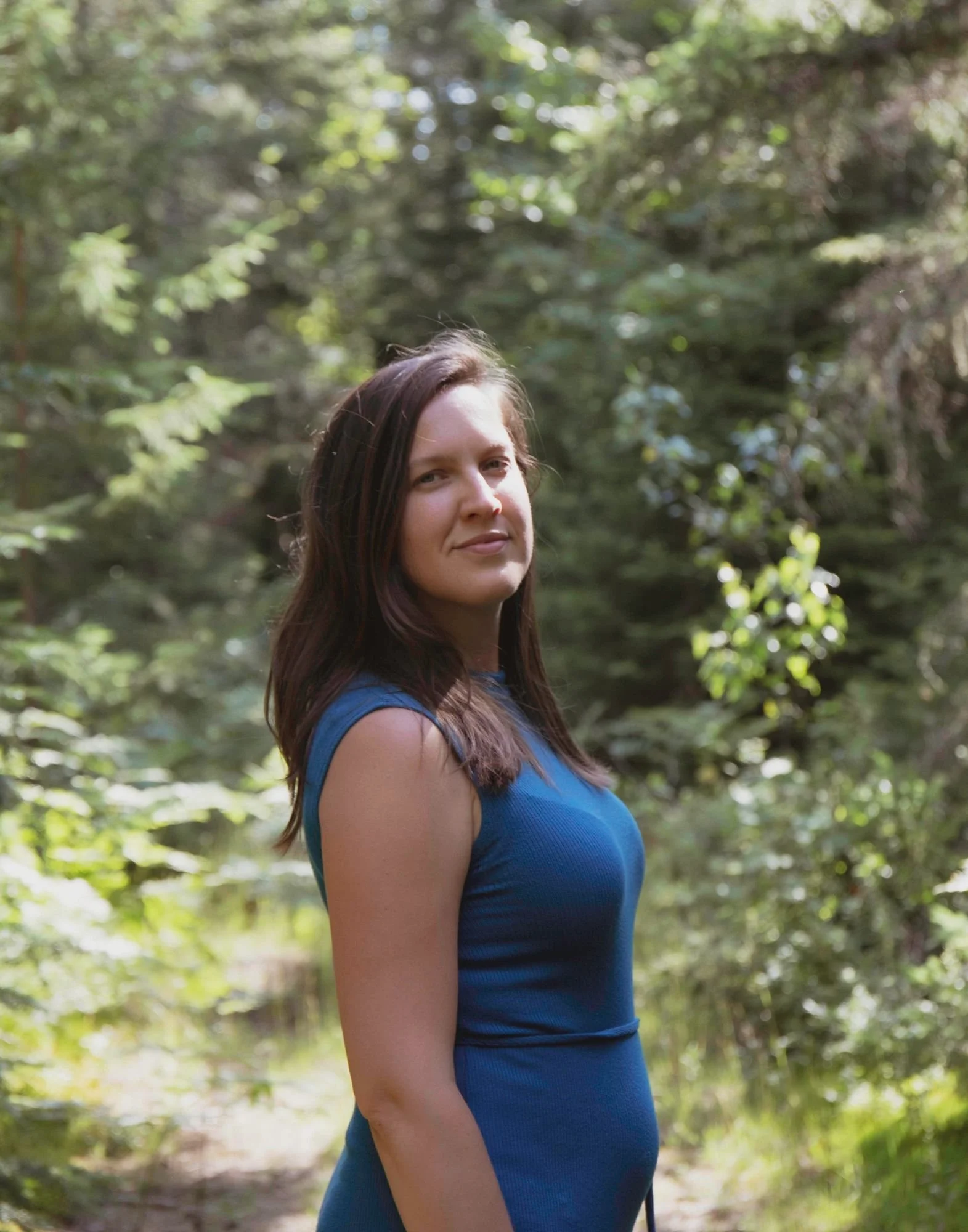 Emilie – Feminine Somatic Coach offering somatic healing sessions for women in Toronto.