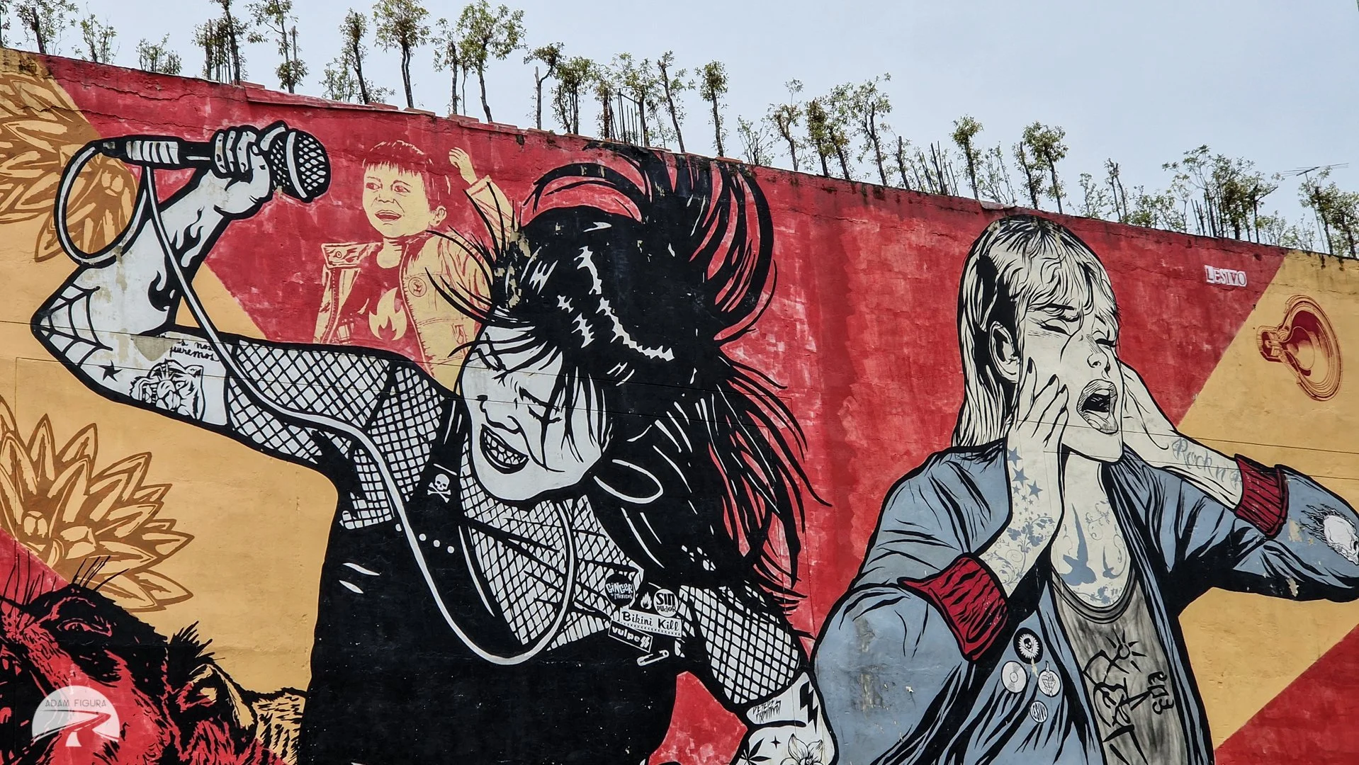 photo (25 of 32).jpg