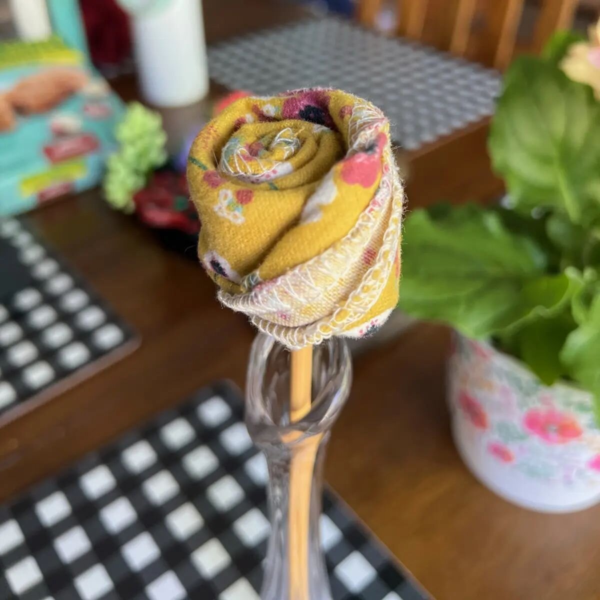 Happy Mother's Day!
Deirdre's daughter turned her cotton paper towel into a rose for Mother's Day 🌹