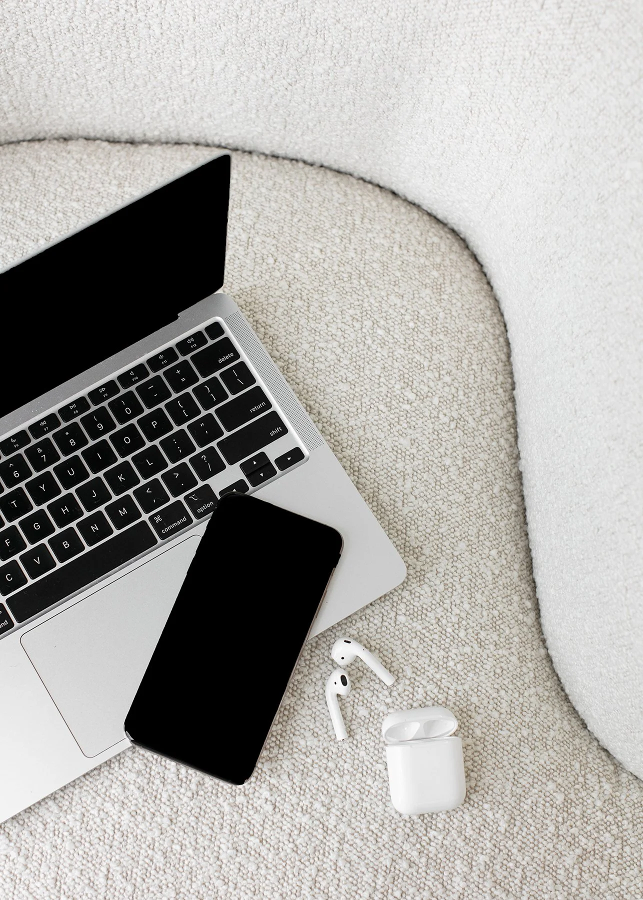 Modern life is a dance with technology … find your rhythm and consider taking a tech break! 3 reasons why …(if you need convincing!)