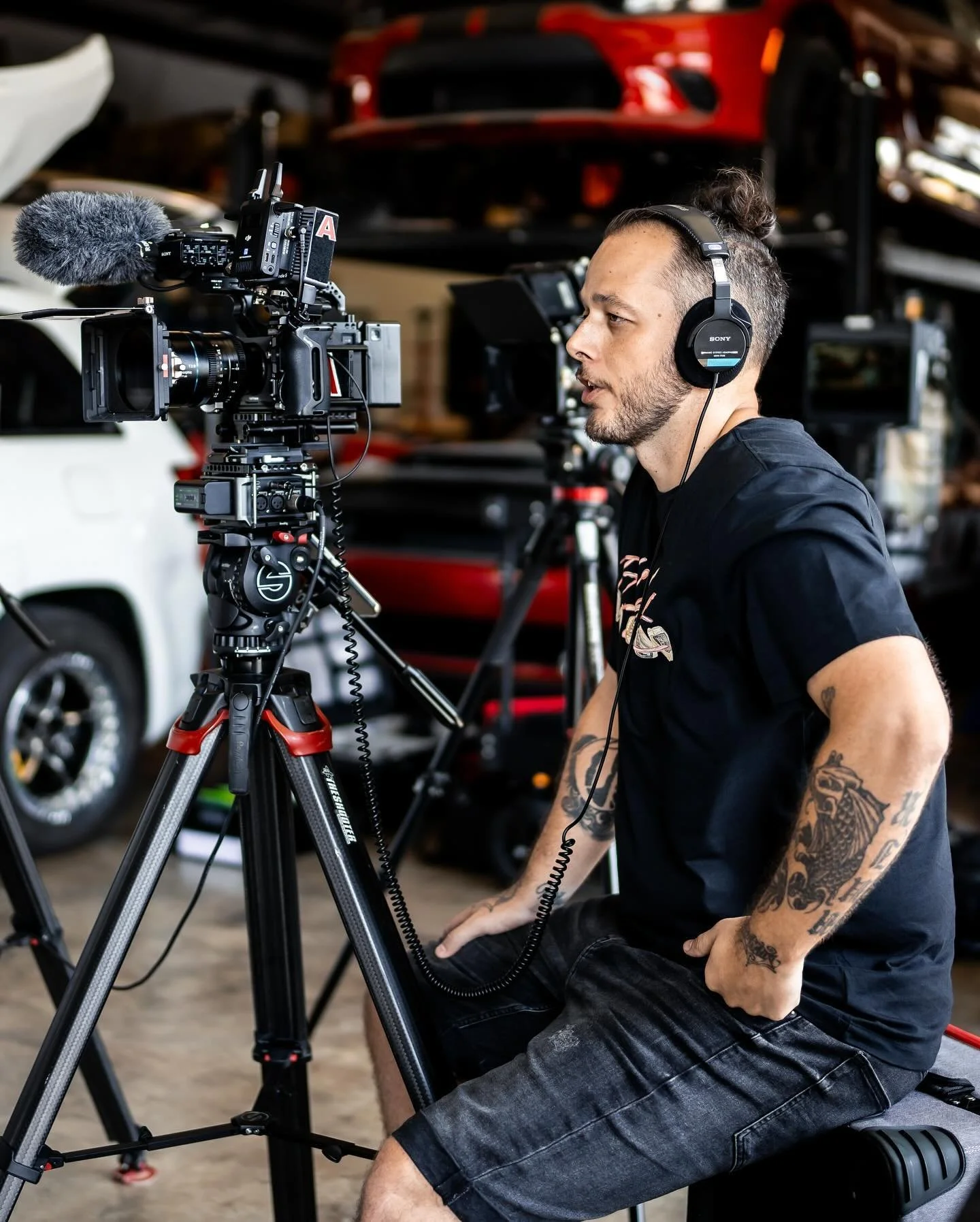 Documentary in the works 🎥🎬 Its always a great time working with @lensofjared @killaframez and much love to @mr.moparian &amp; @lensready for coming out and trusting us to put together something really dope 🤘🏼 Also a big thank you to @bailys_hype