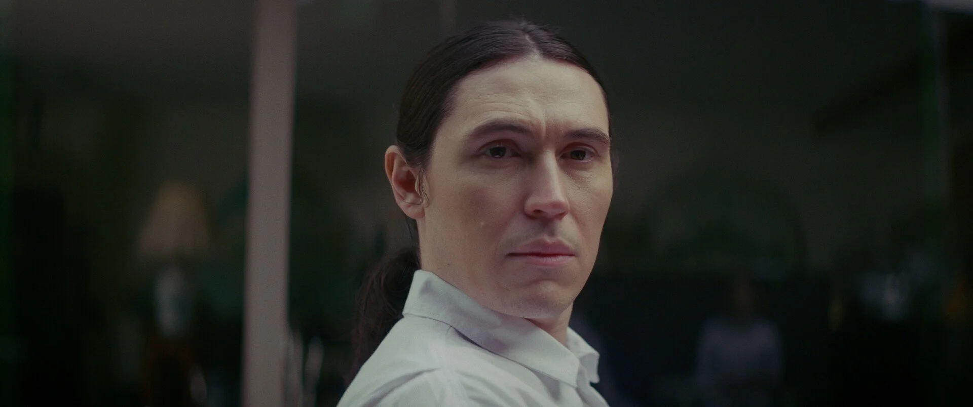 VICARIOUS LONGING: NOSTALGIA AND DESIRE IN SCI-FI FILM “TO ERR”