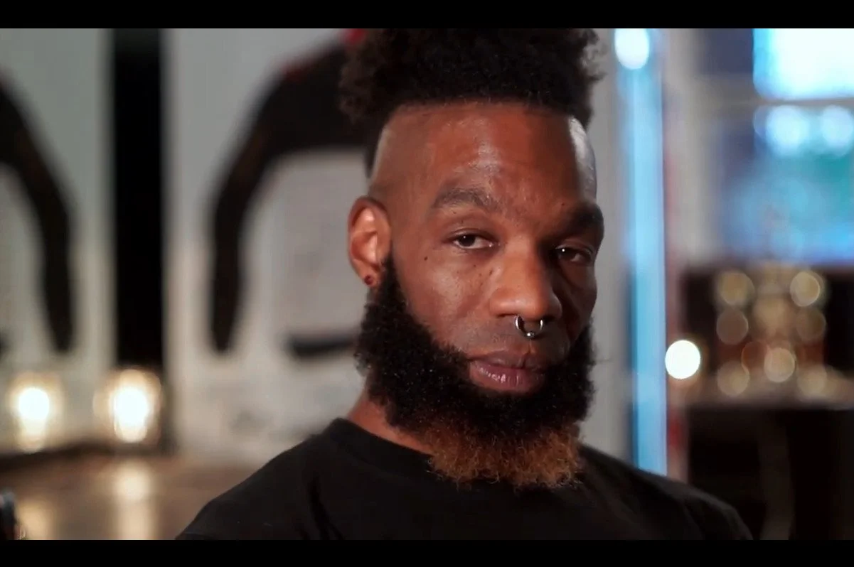 THE NEW DEFINITION OF THUGGIN INTERVIEW WITH THUGGIN A NEW the-new-definition-of-thuggin-interview-with-thuggin-a-new