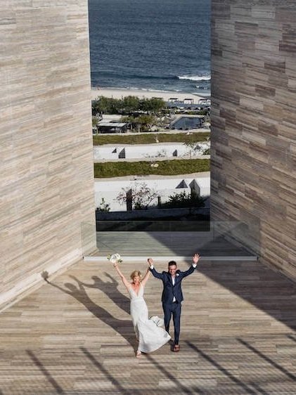 couple-walking-down-path-at-solaz-cabo.jpg