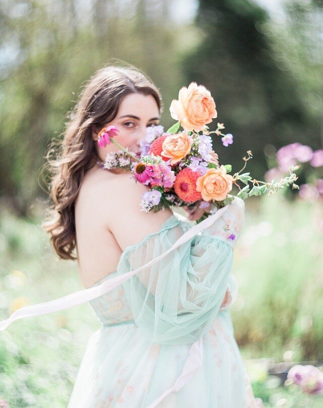 My favourite shot from our summer inspiration shoot, I'm so looking forward to many colourful weddings this year.
Photo @photographybyjudynunez