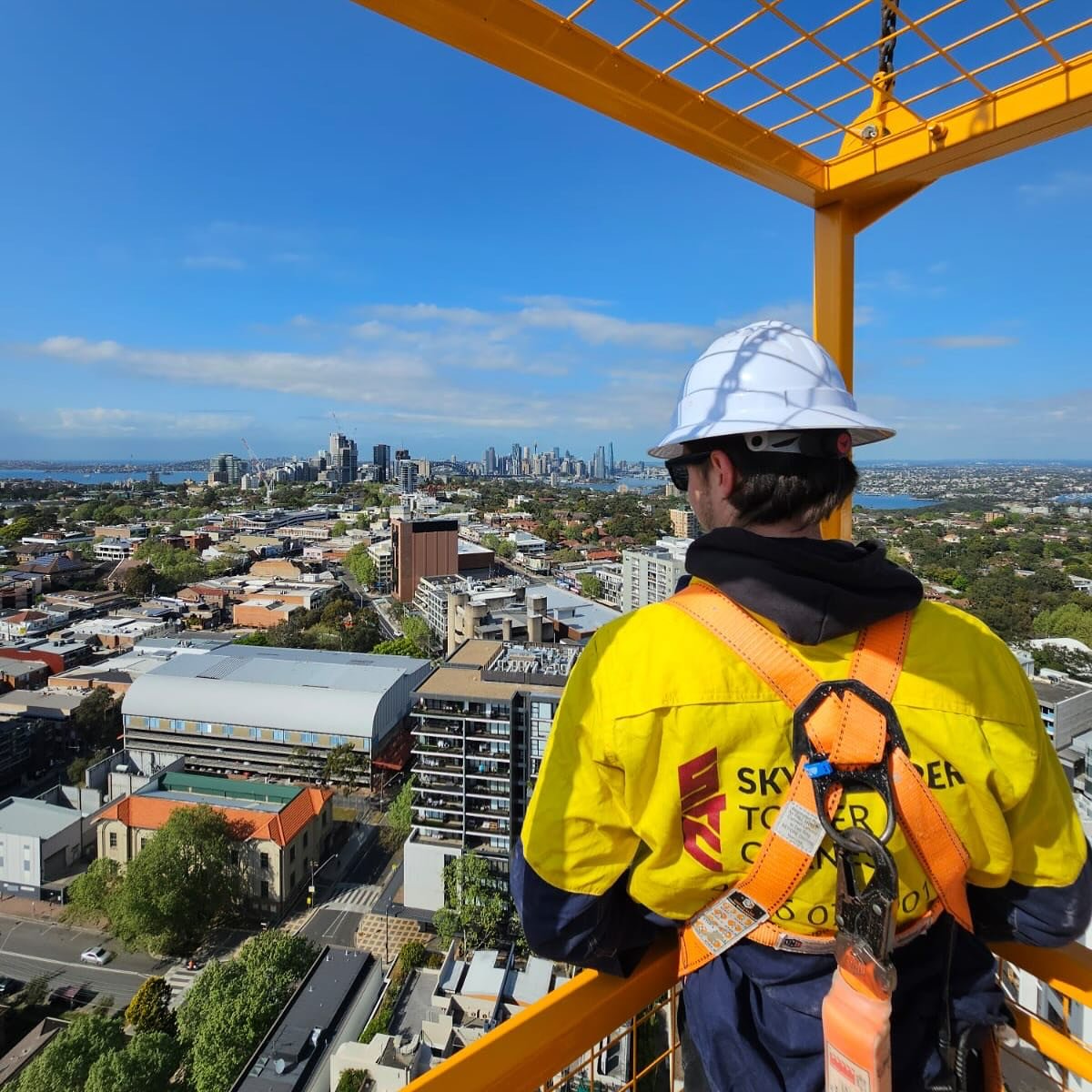 Beautiful view of Sydney harbour 🏗️ 🏙️ 

#SkyscraperTowerCranes
#Sydney
#Australia
#Construction
#Building
#Industry