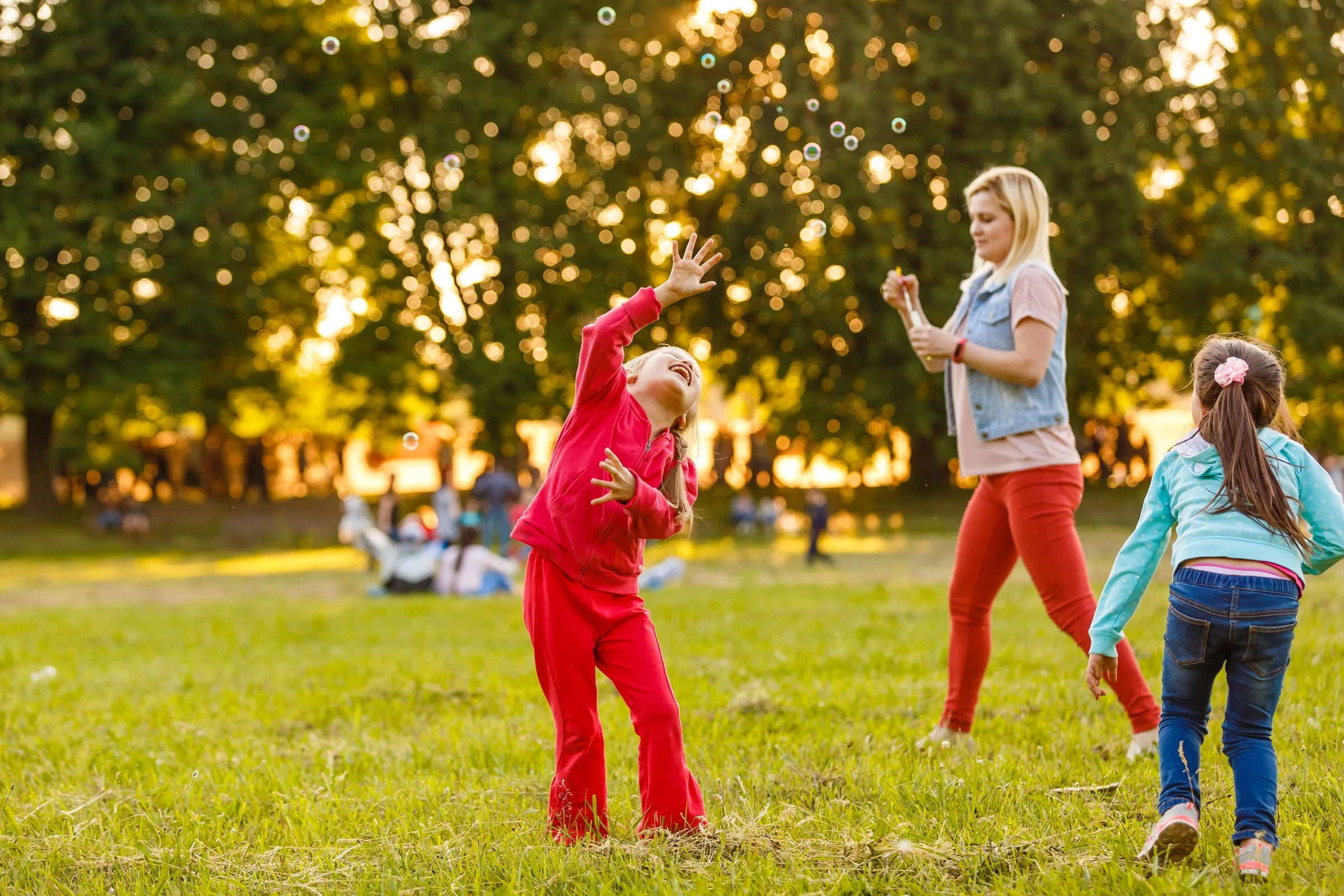Summer Is Closer Than You Think: When to Start Hiring a Nanny (and Why Waiting Costs You)