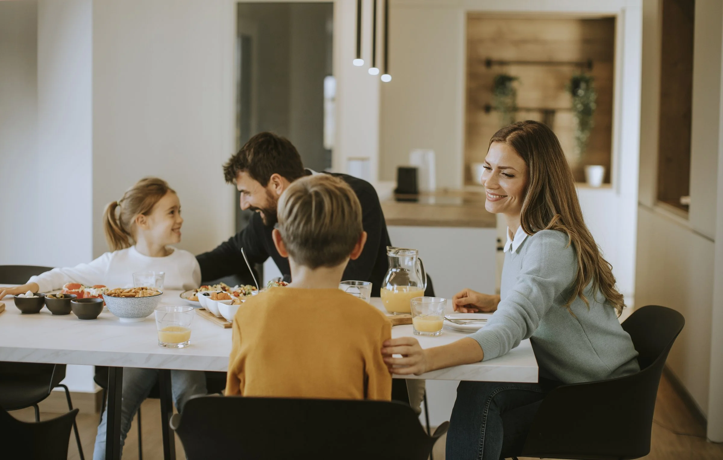How Executive Parents Protect Family Time in Busy Seasons: Lessons From Boston Leaders Who Refuse to Miss What Matters