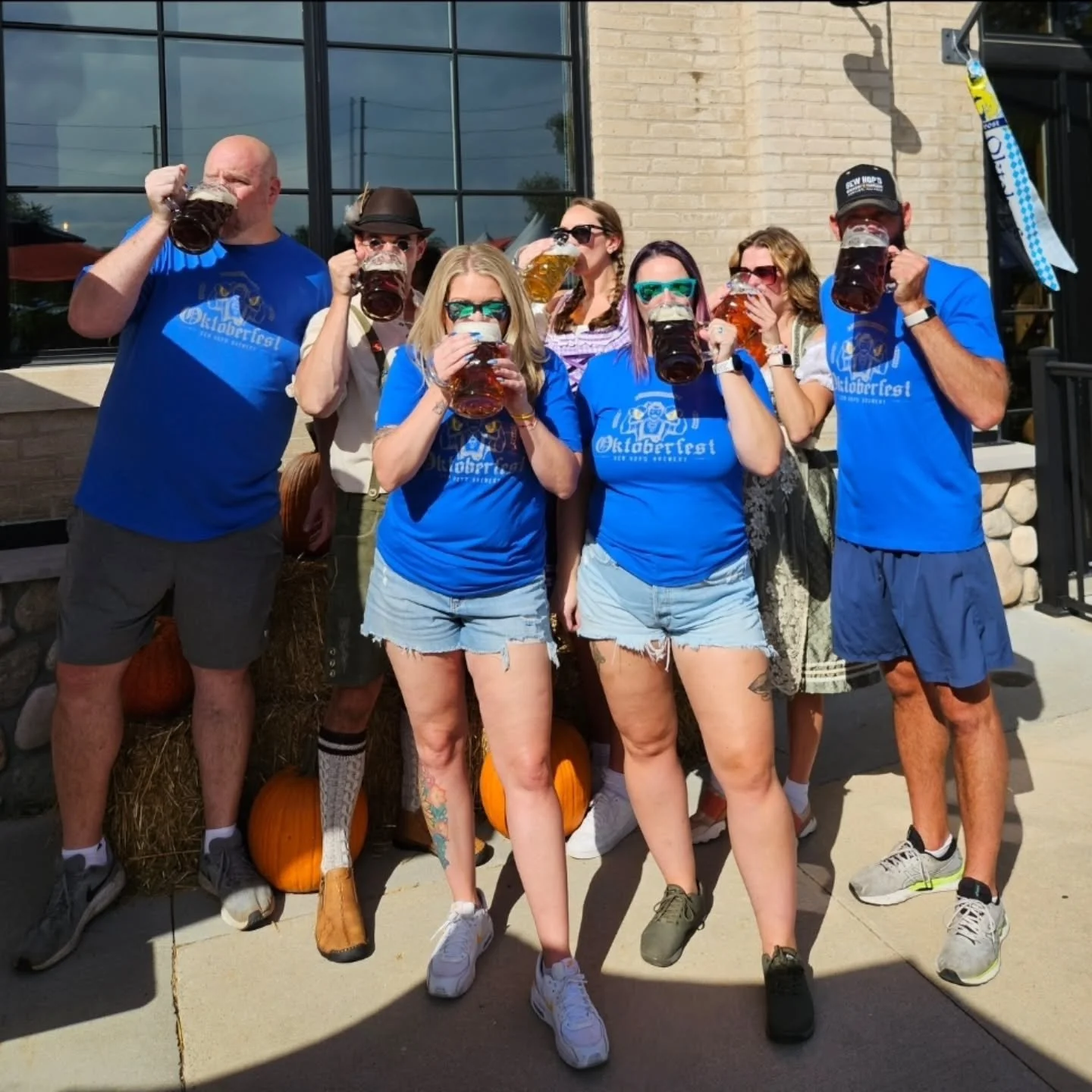 Day ✌️ of Oktoberfest is HERE! The tents are up, the beer is flowing, and we&rsquo;re ready to keep this party rolling all day long. 

Eats from @bigebbq66 + Happy&rsquo;s Pretzels &amp; Hotdogs | 1&ndash;8 pm
DJ Dan Peters spinning 1&ndash;4 pm
Kids