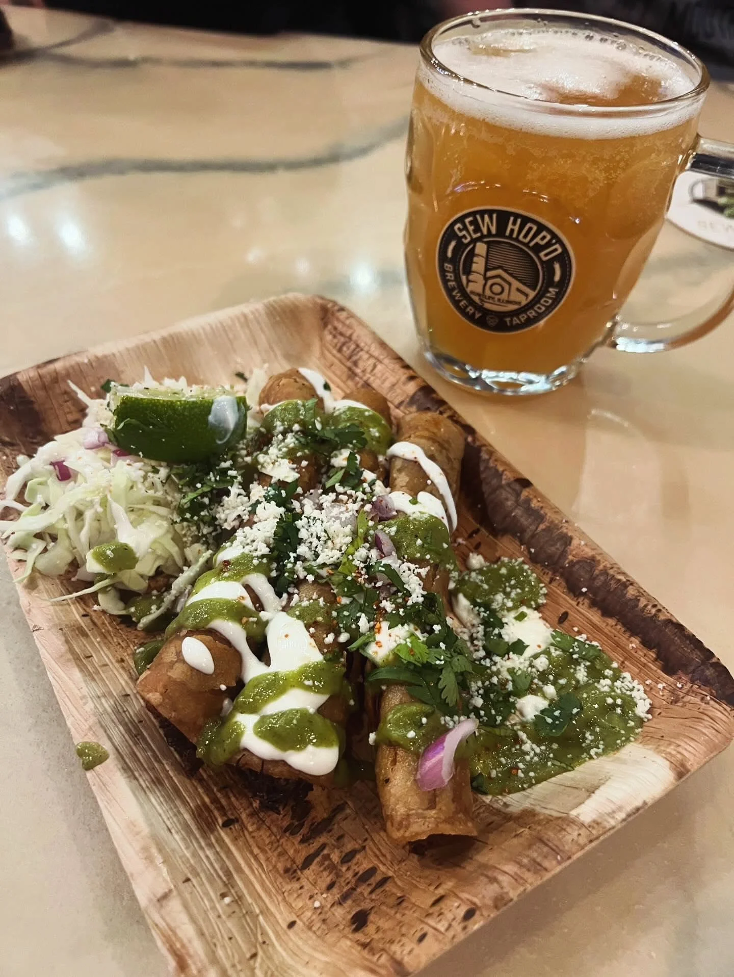 Tuesday plans = handled! 🌮
It&rsquo;s Taco Tuesday at your favorite hometown brewery! @deltorostreettaco is in the house 5&ndash;8 pm bringing all the cozy, cold-weather comfort we didn&rsquo;t know we needed.
On the menu tonight:
&bull; Pork pozole