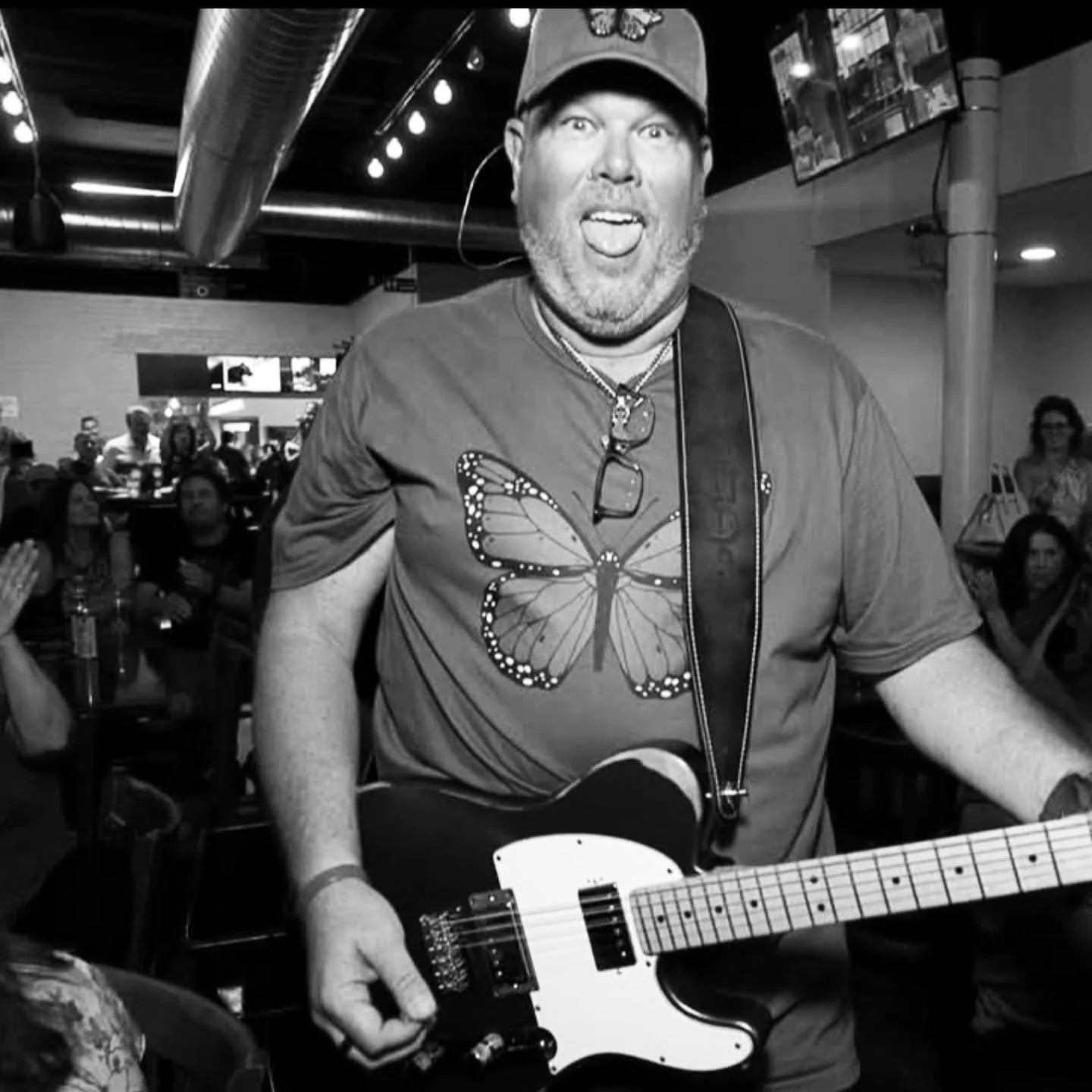 Weekends are made for parties&mdash;and we&rsquo;re going BIG tonight!! 🎉 

Our guy Dave from @rumorhazitband is celebrating with us, and you already know that means a night full of killer vibes, sing-along anthems, and a packed dance floor! These g