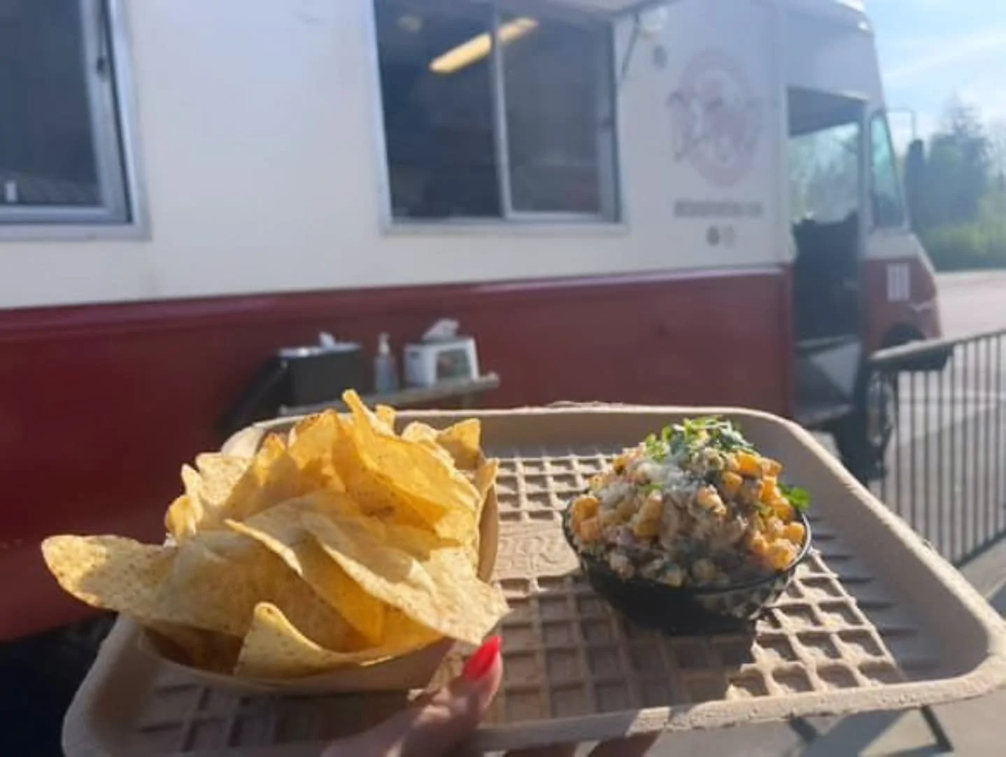 We're ready to Taco Tuesday and kick off a new week, a new month, and maybe even a new brew... who's in? 

@deltorostreettaco is serving up all the goods from 5&ndash;8 pm, Nina's behind the bar shaking up margaritas and pouring all your favorite hom