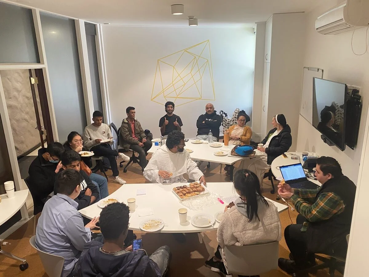 A great turn out to our second last social of the semester though the 🌶 food made sure everyone was very well hydrated for the day 😆