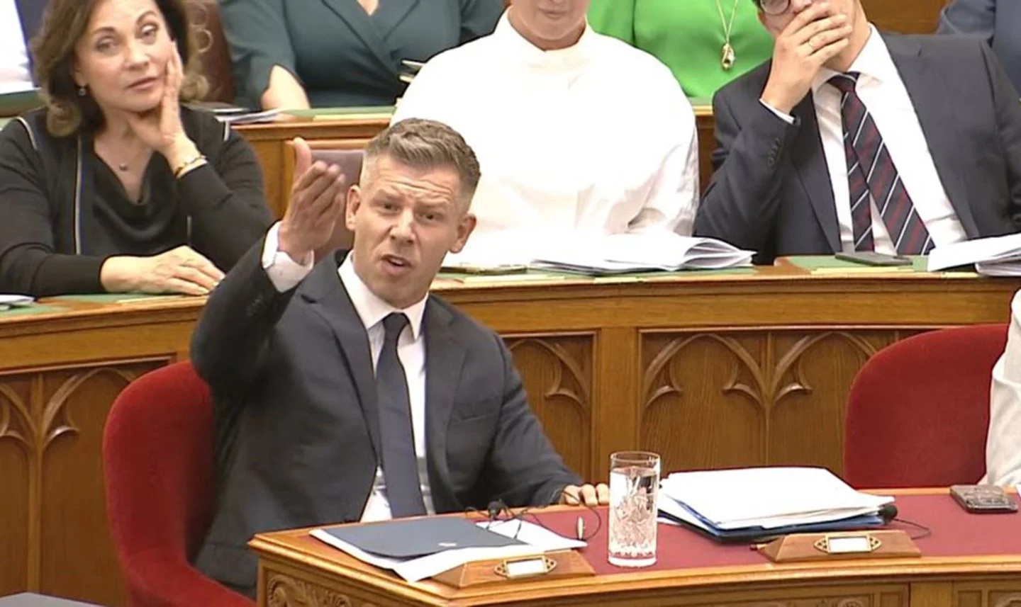 A bennünk élő Magyar Péter (Demokrata)