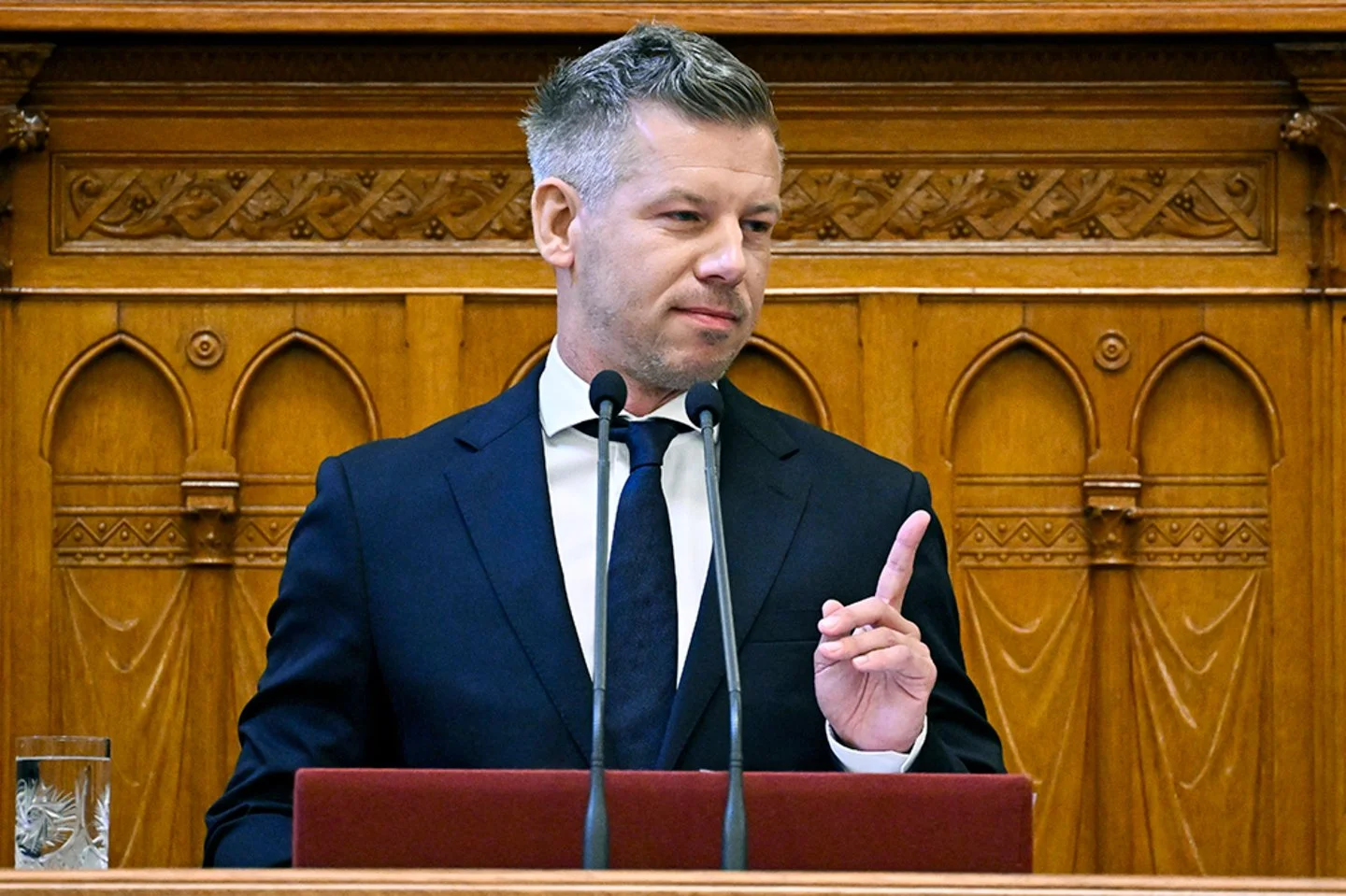 Pontosan mennyi hatalomra van még szükség? (Demokrata)