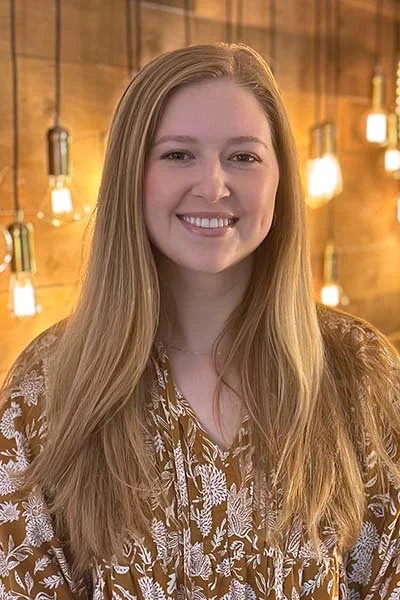 Headshot Samantha Scott