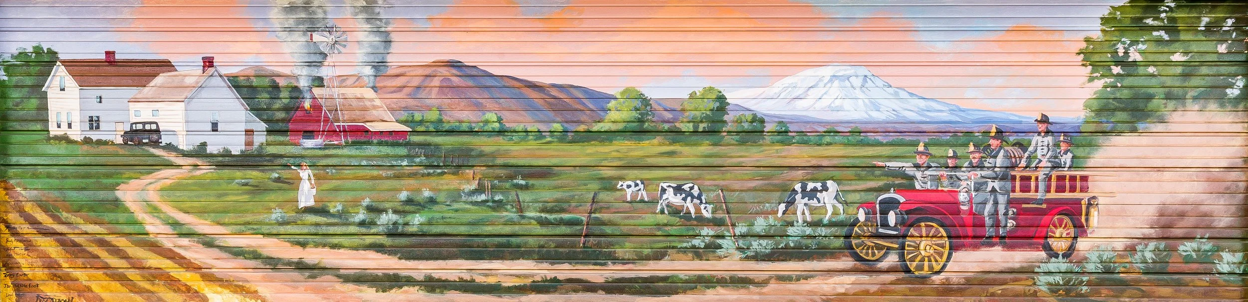 ToppenishMural-2.jpg