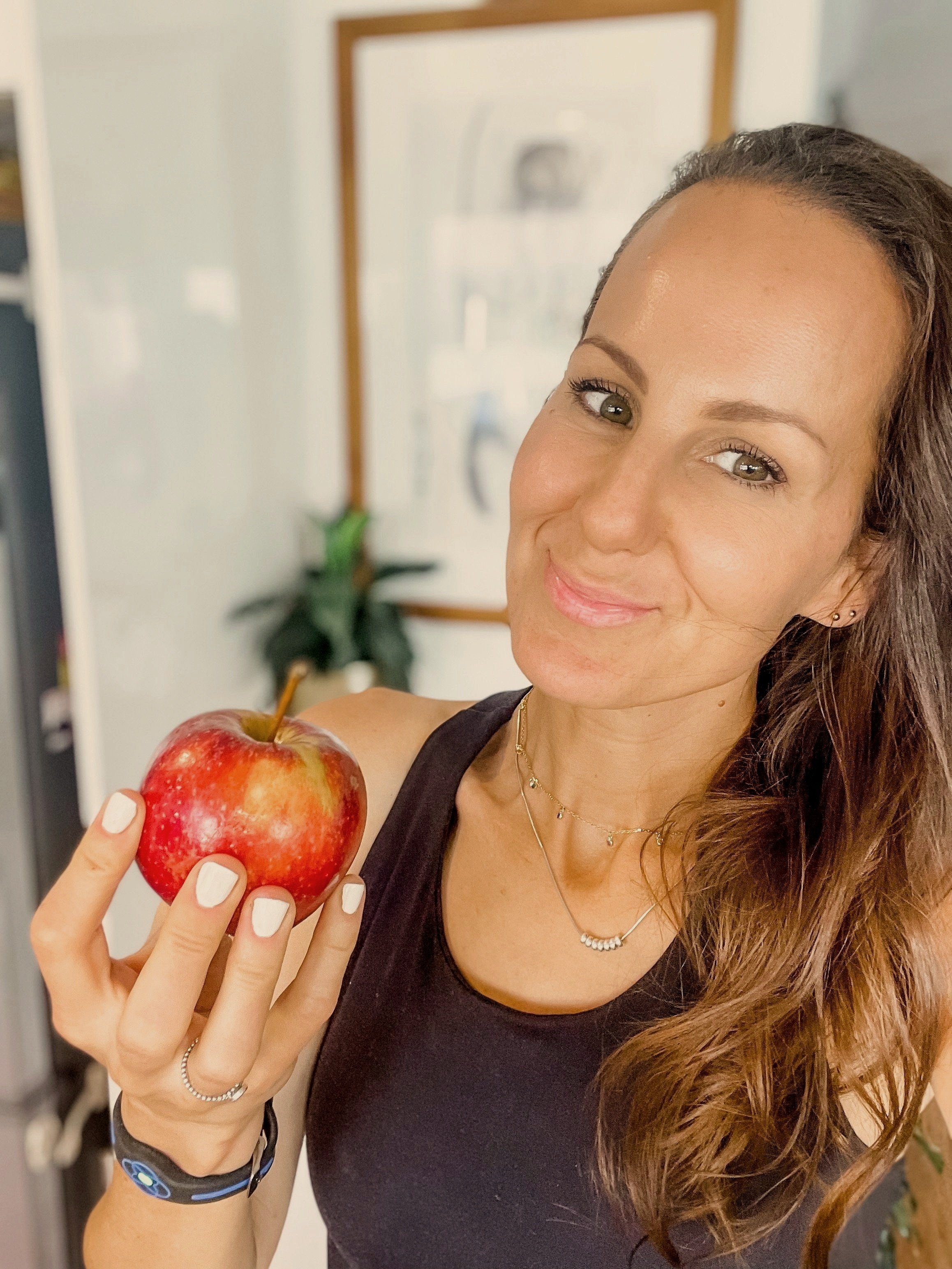 KRISTY%252BAPPLE.jpg
