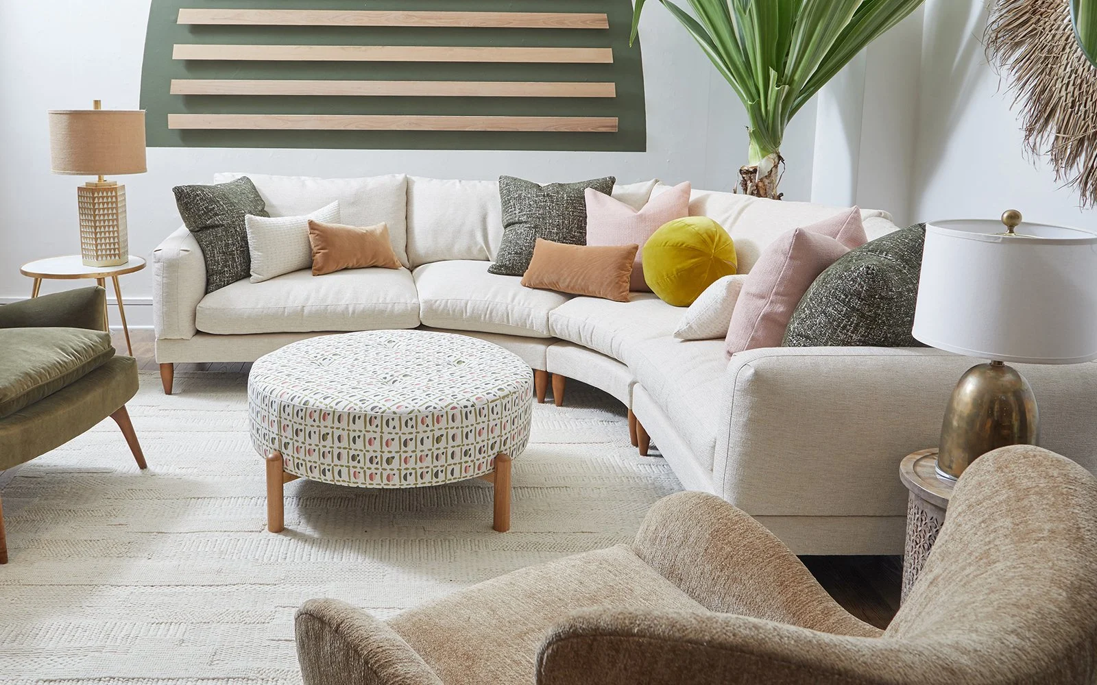 HH_2024_Spring_Carosel_0003_Saxton_Sectional Room_300dpi.jpg