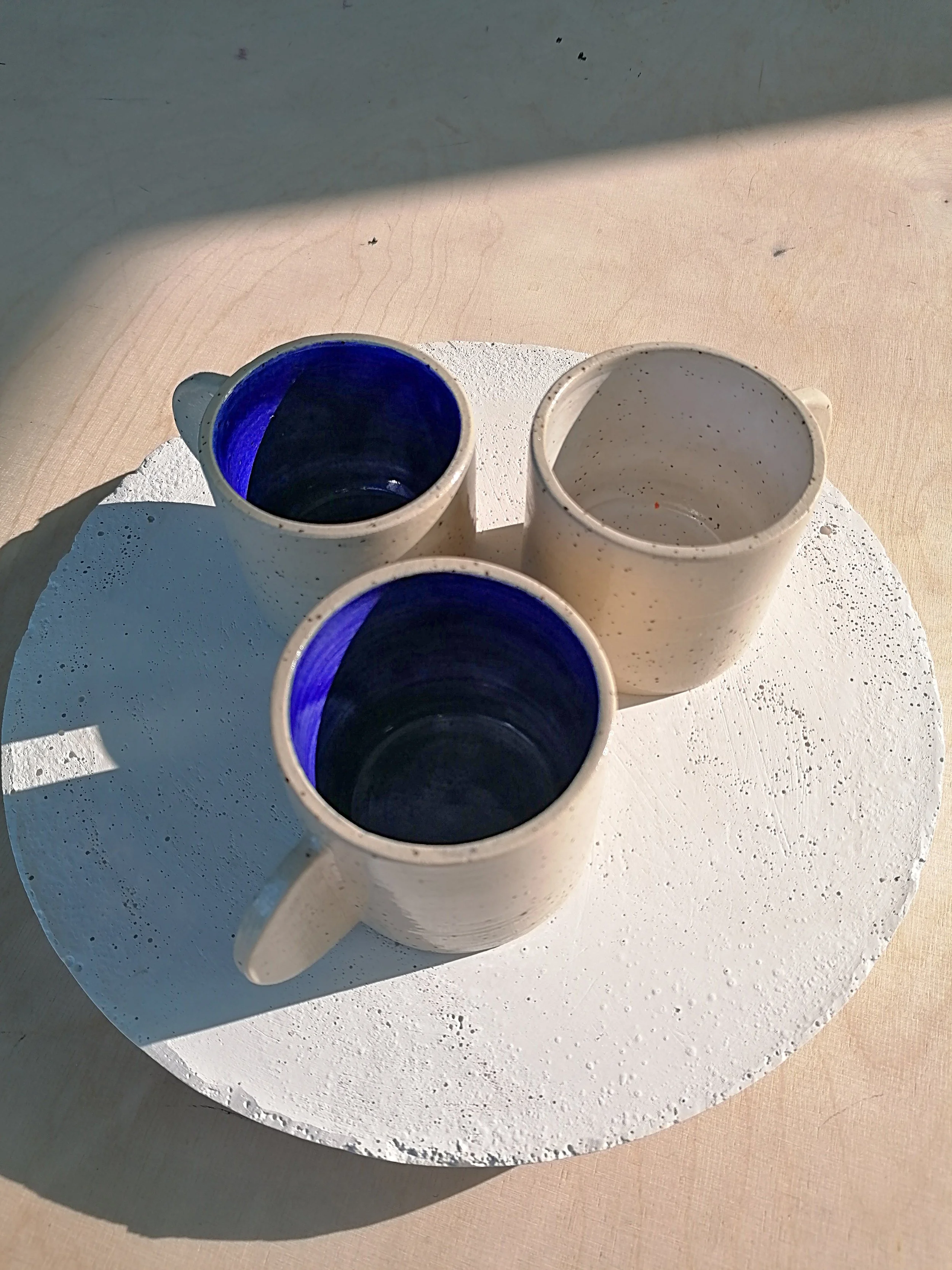 dominique-jolliet-keramik-tasse-ohren.jpg.jpg