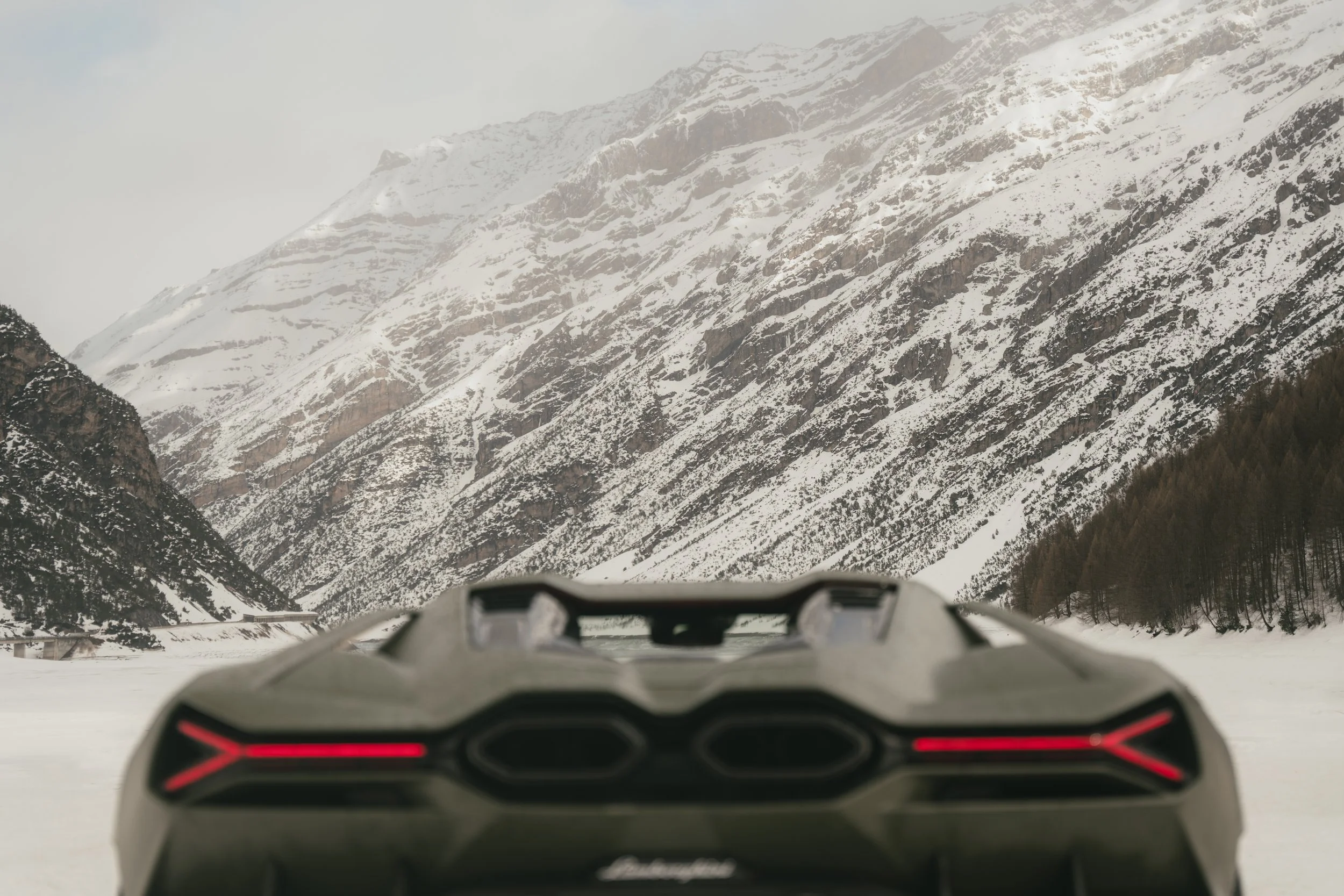 Lamborghini Revuelto 02 Livigno.jpg